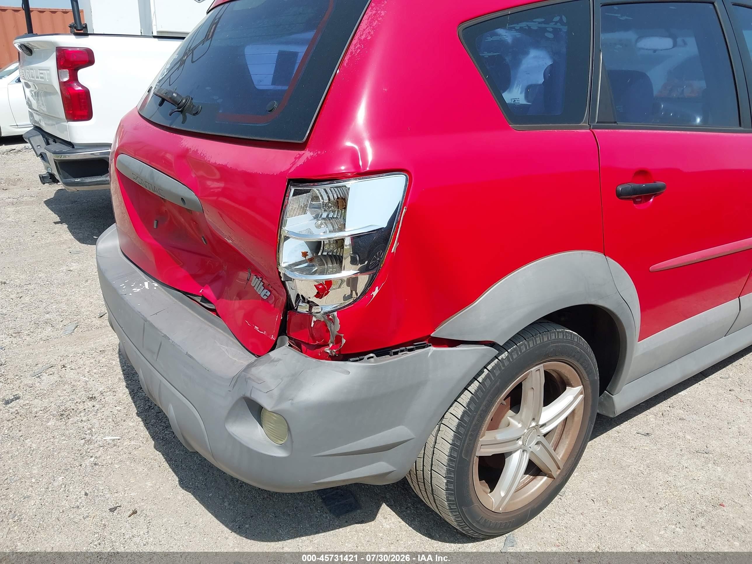 2006 Pontiac Vibe   Red vin: 5Y2SL65866Z436230