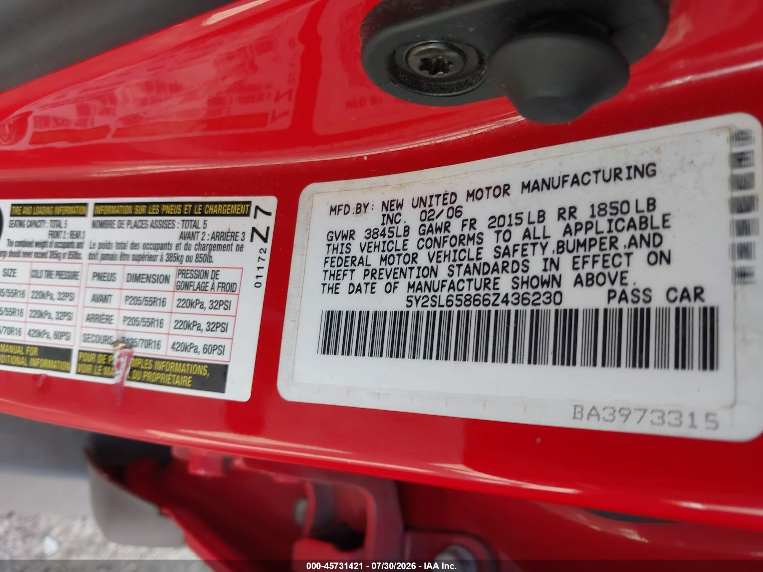 2006 Pontiac Vibe   Red vin: 5Y2SL65866Z436230