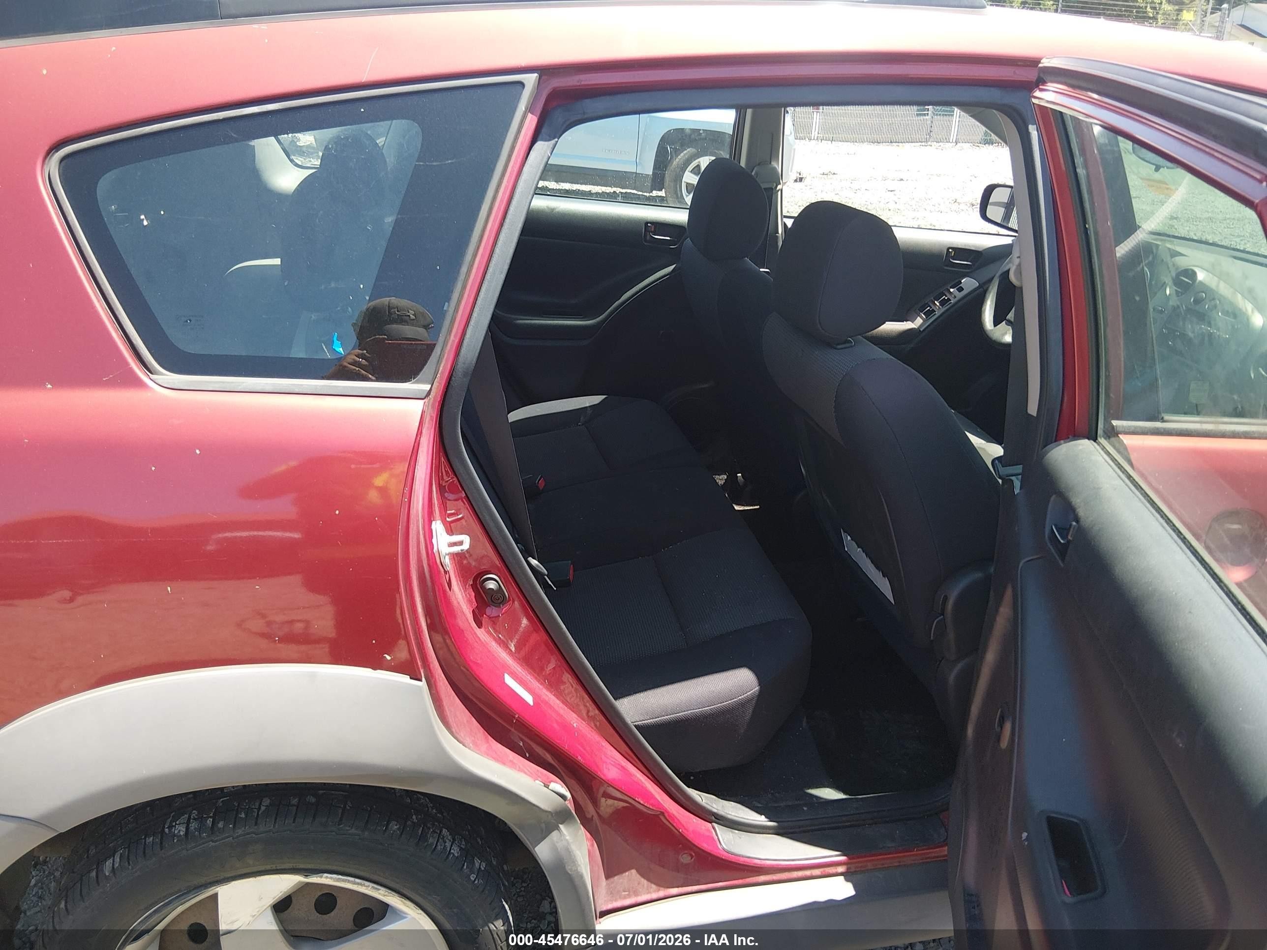 2006 Pontiac Vibe   Red vin: 5Y2SL65876Z412776