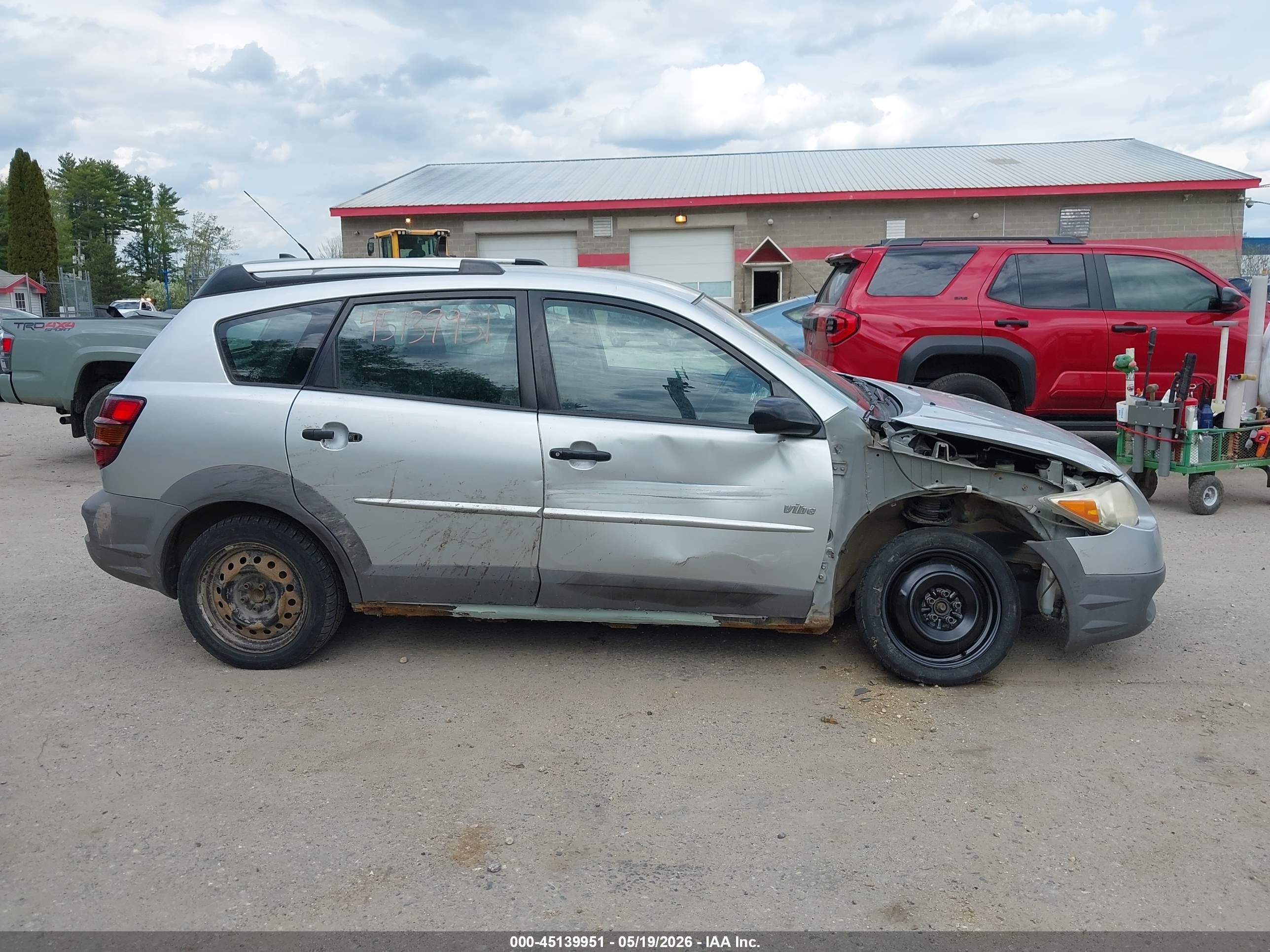 2006 Pontiac Vibe   Silver vin: 5Y2SL65876Z416469