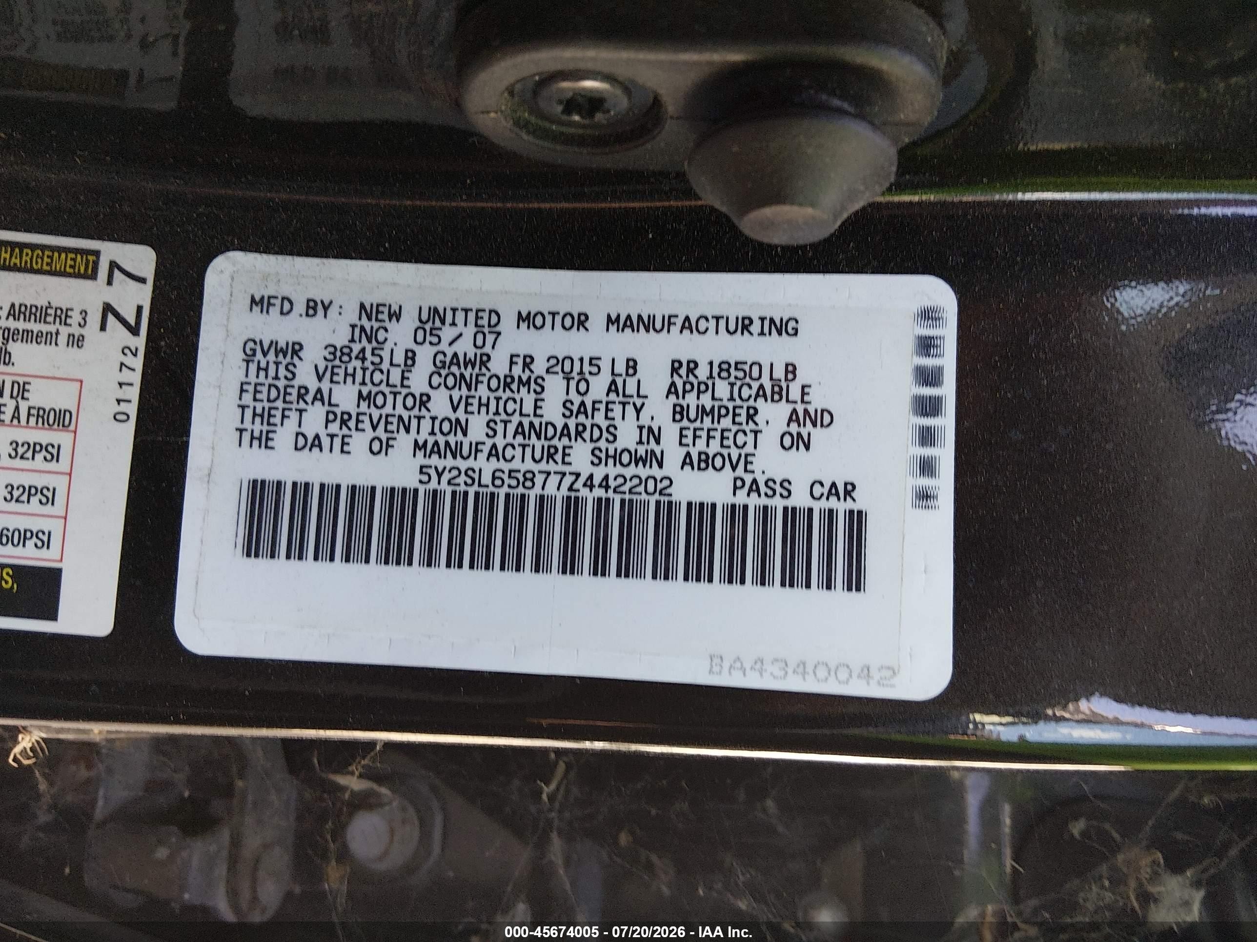 2007 Pontiac Vibe   Black vin: 5Y2SL65877Z442202