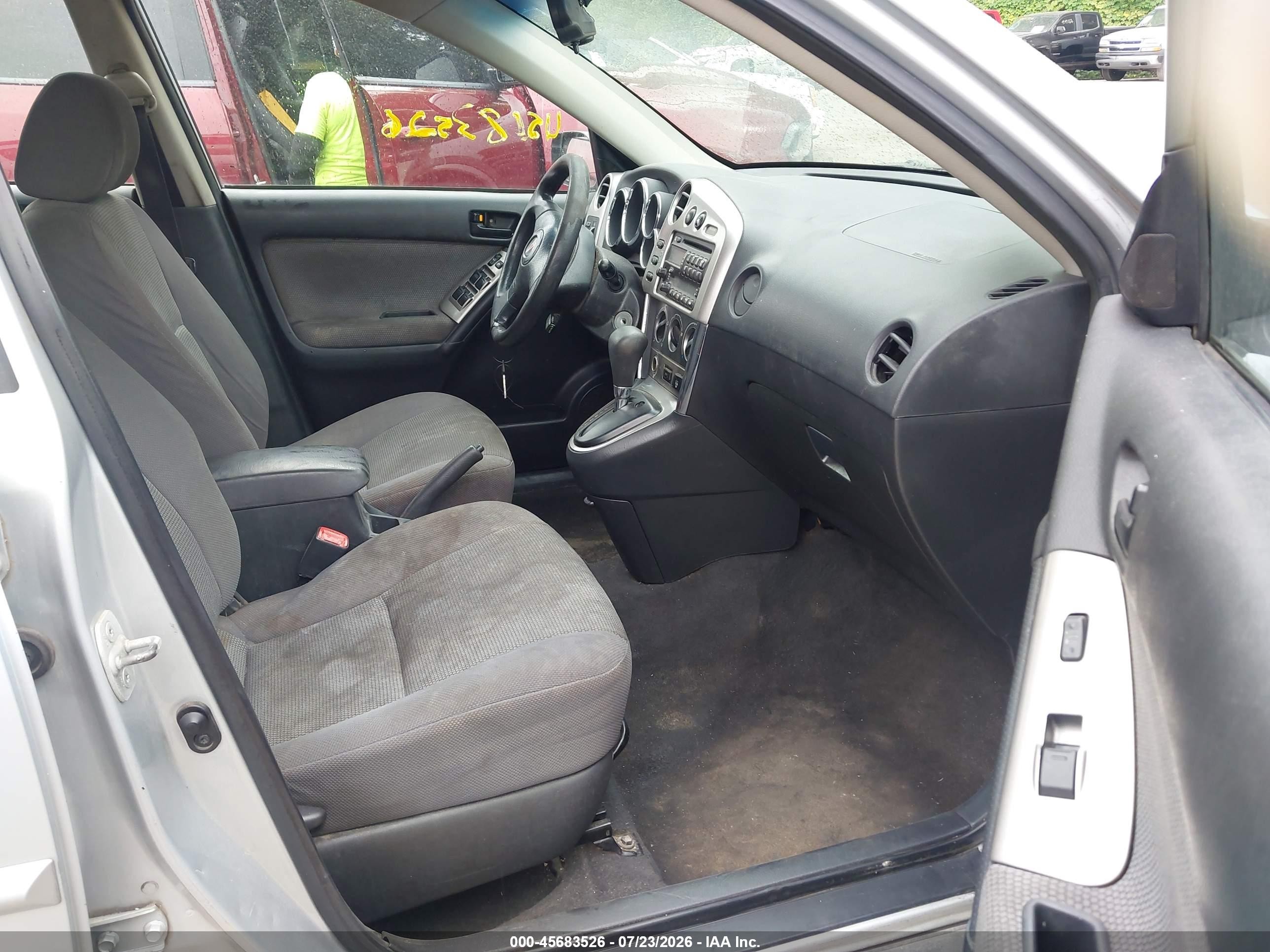 2008 Pontiac Vibe   Silver vin: 5Y2SL65878Z418984
