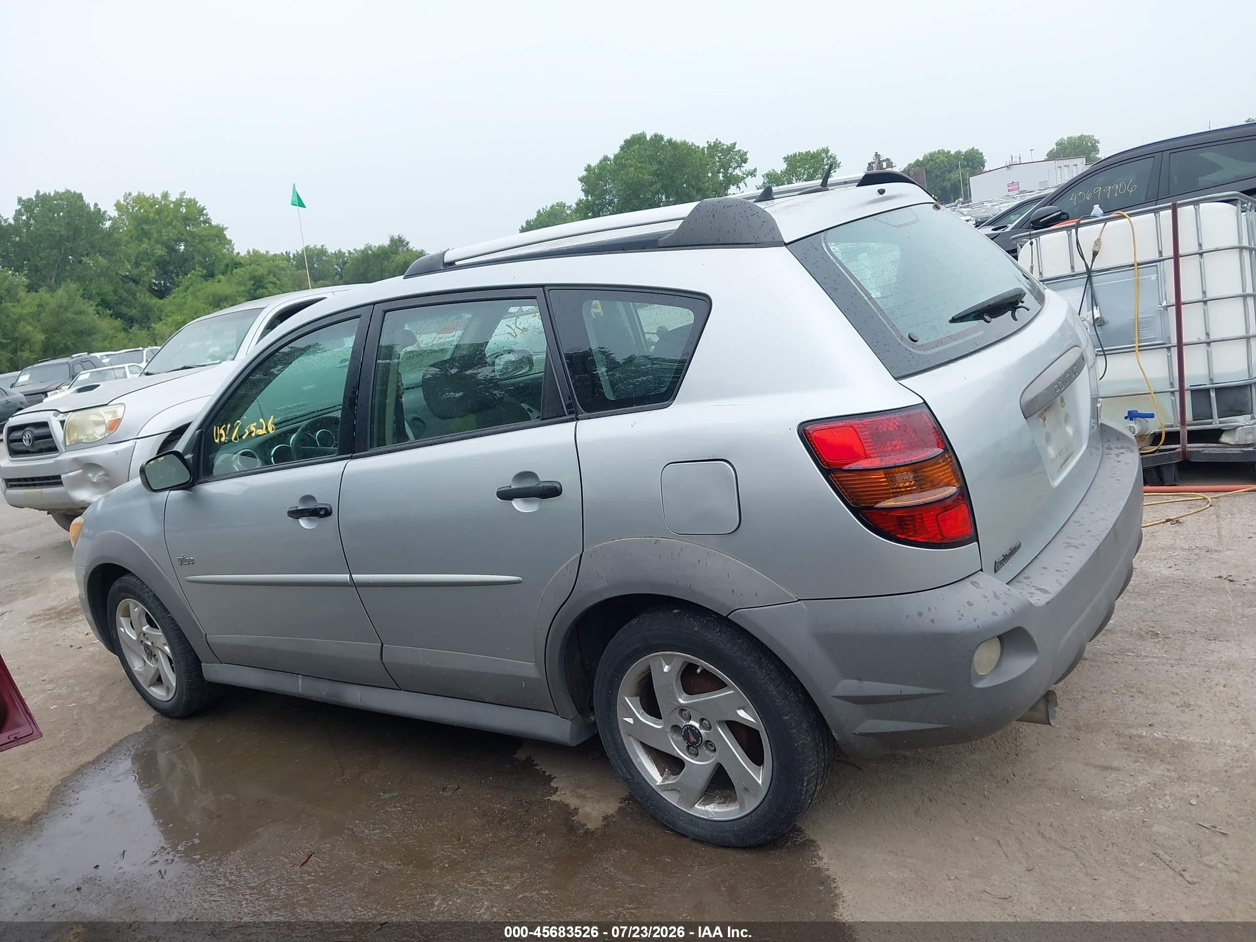 2008 Pontiac Vibe   Silver vin: 5Y2SL65878Z418984