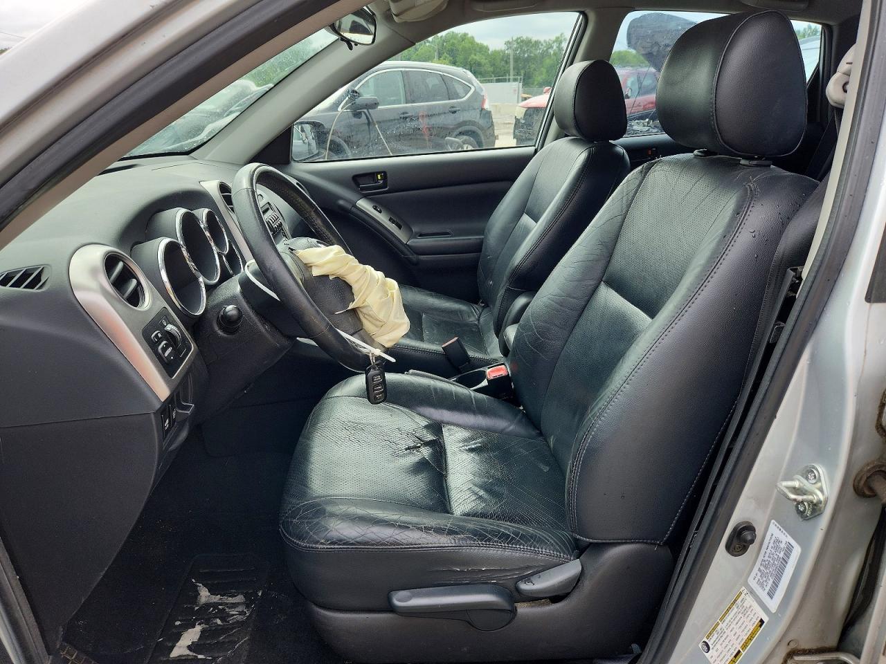 2006 Pontiac Vibe Silver vin: 5Y2SL65886Z430686