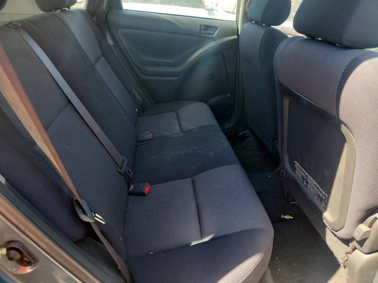 2006 Pontiac Vibe Gray vin: 5Y2SL65886Z437346
