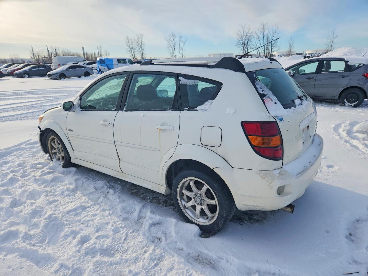 2006 Pontiac Vibe White vin: 5Y2SL65886Z439890