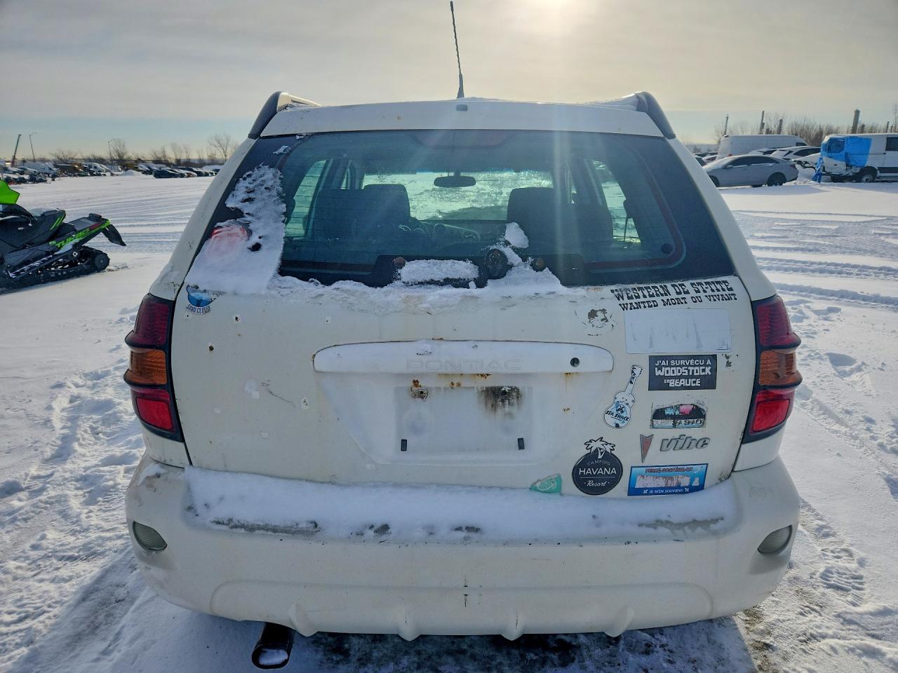 2006 Pontiac Vibe White vin: 5Y2SL65886Z439890