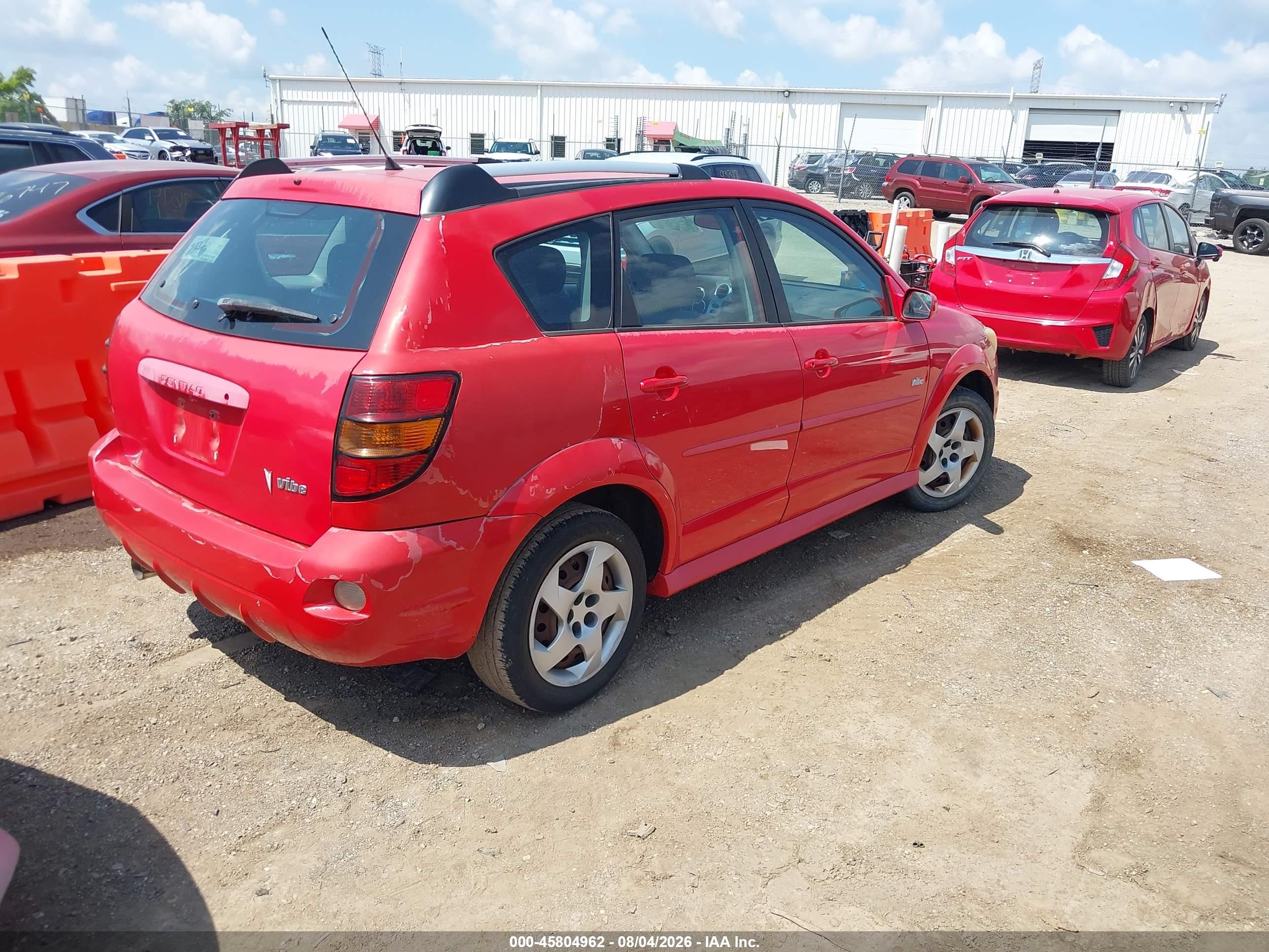 2006 Pontiac Vibe   Red vin: 5Y2SL65886Z445754