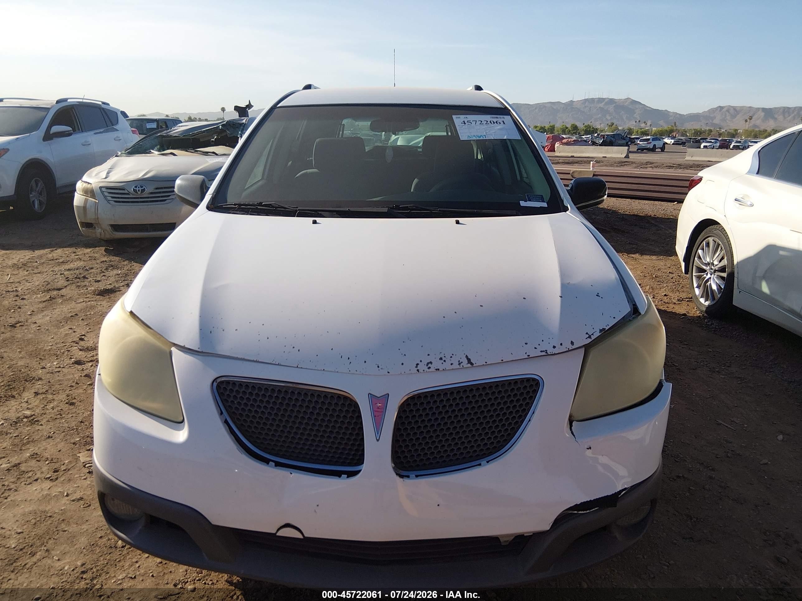2006 Pontiac Vibe   White vin: 5Y2SL65886Z461226
