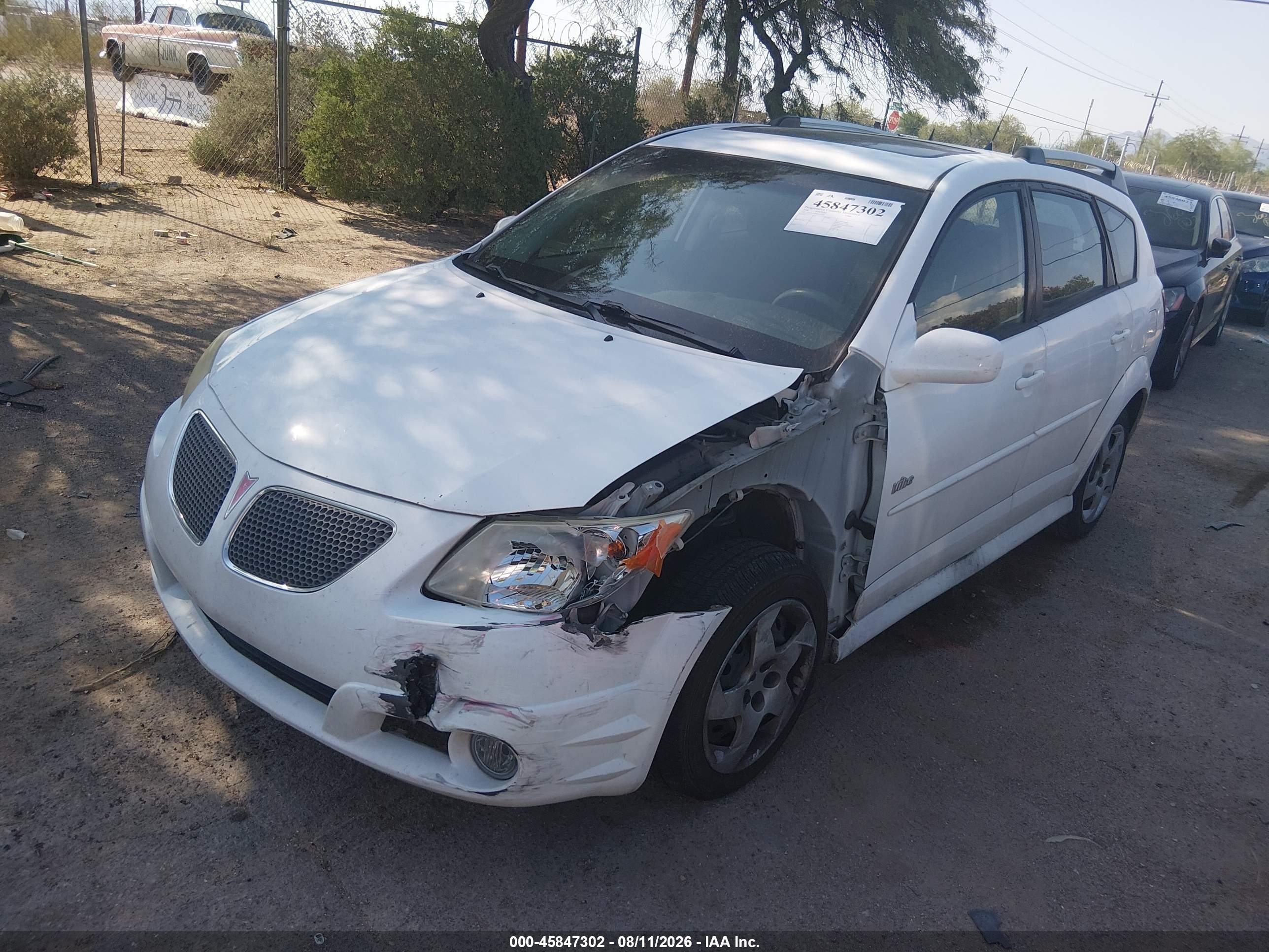 2008 Pontiac Vibe   Белый vin: 5Y2SL65888Z422302