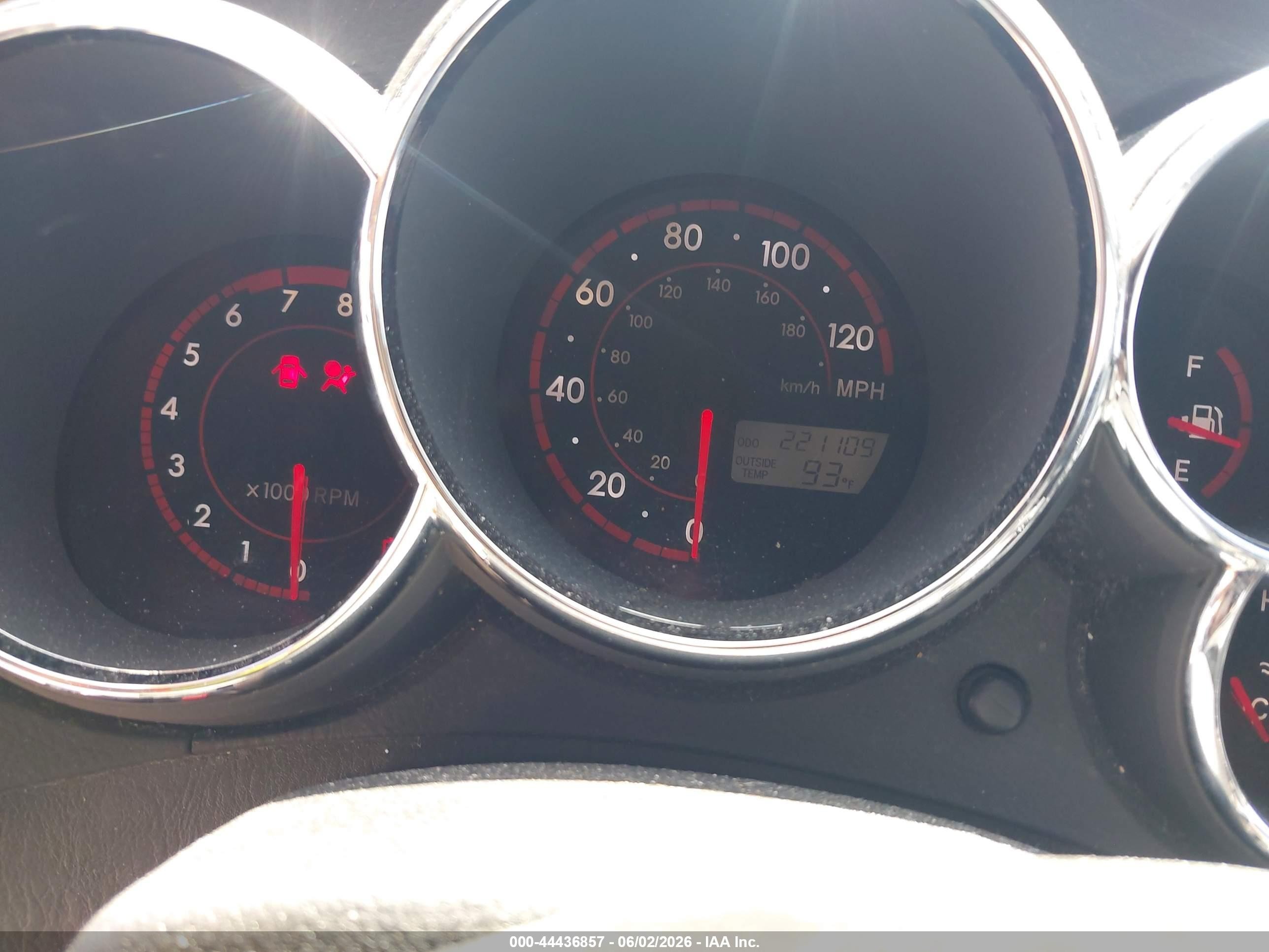2006 Pontiac Vibe   Red vin: 5Y2SL65896Z402640
