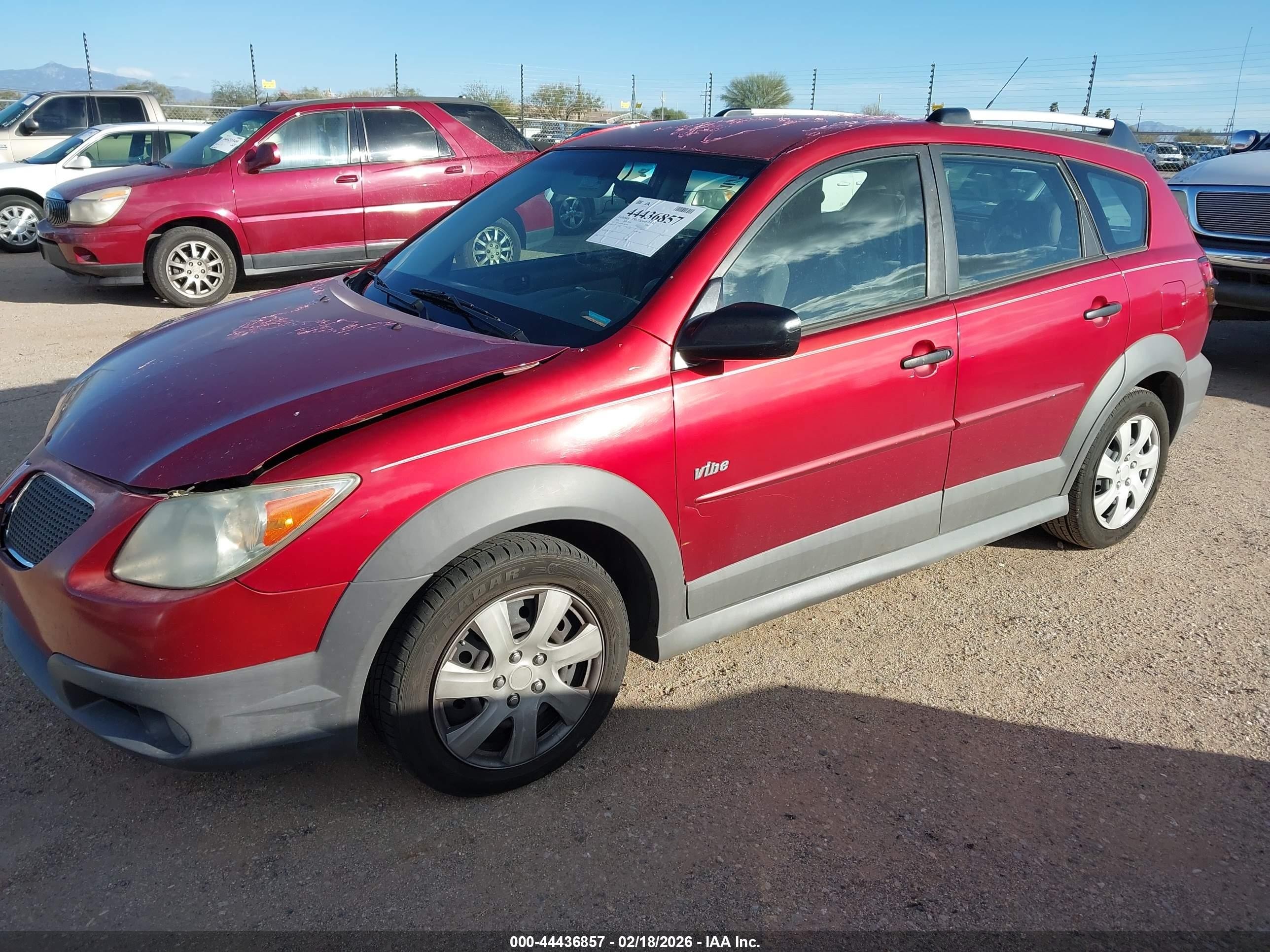 2006 Pontiac Vibe   Red vin: 5Y2SL65896Z402640