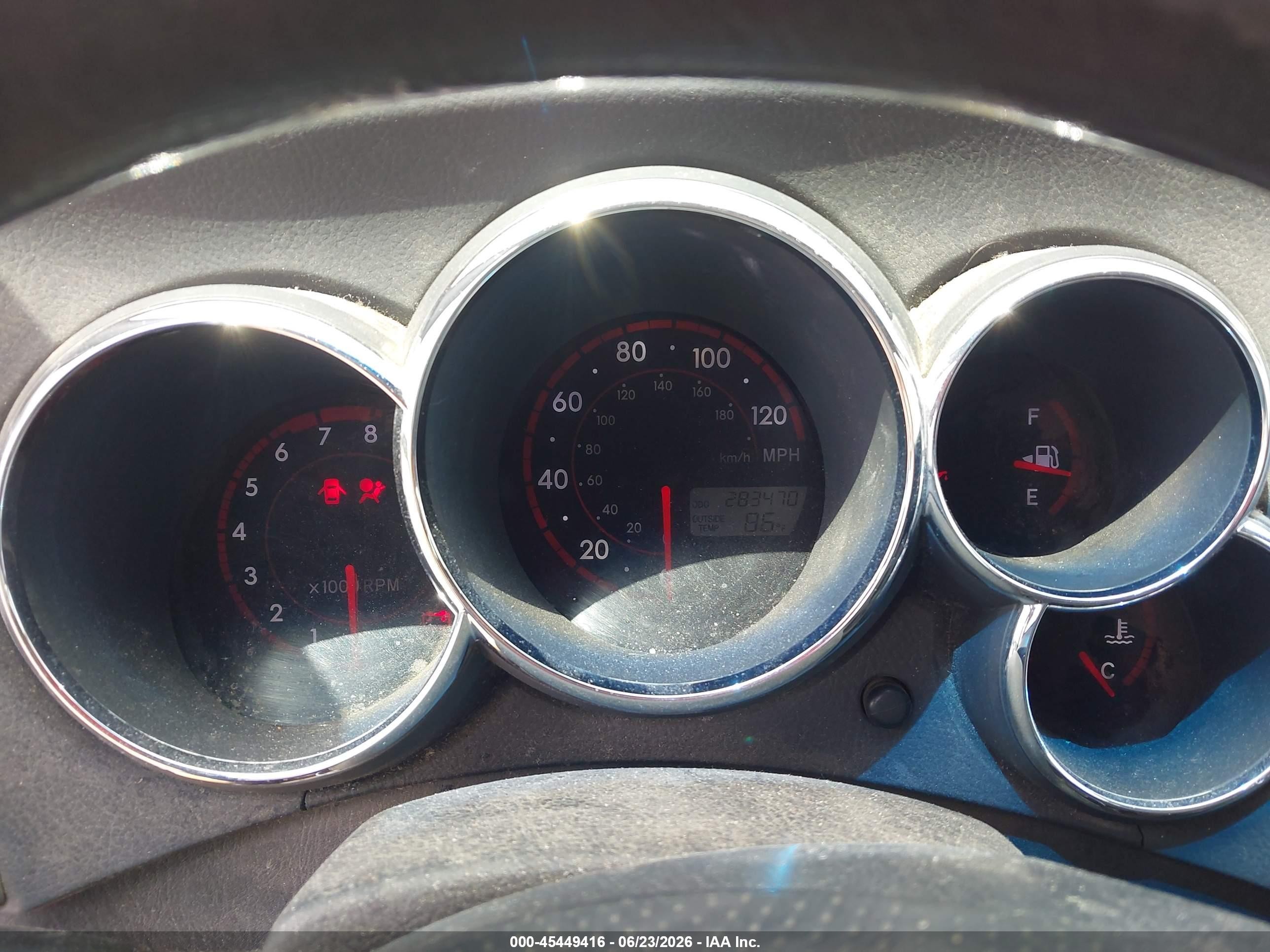 2006 Pontiac Vibe   Red vin: 5Y2SL65896Z462272