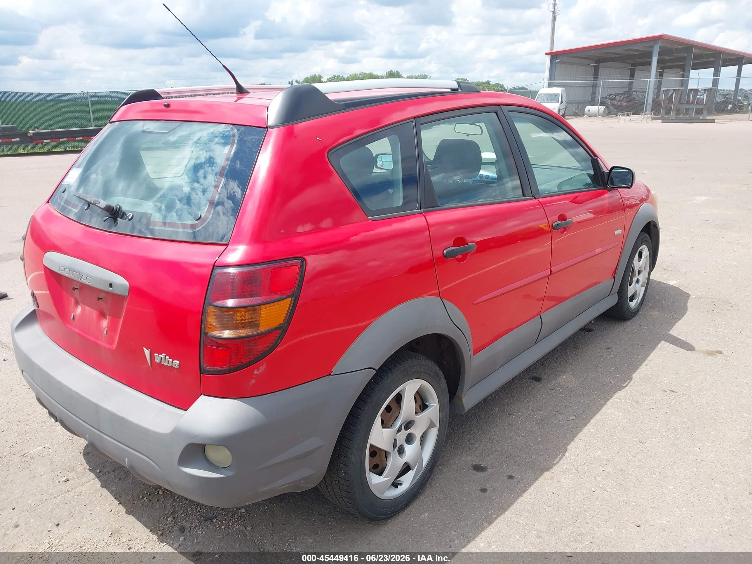2006 Pontiac Vibe   Red vin: 5Y2SL65896Z462272