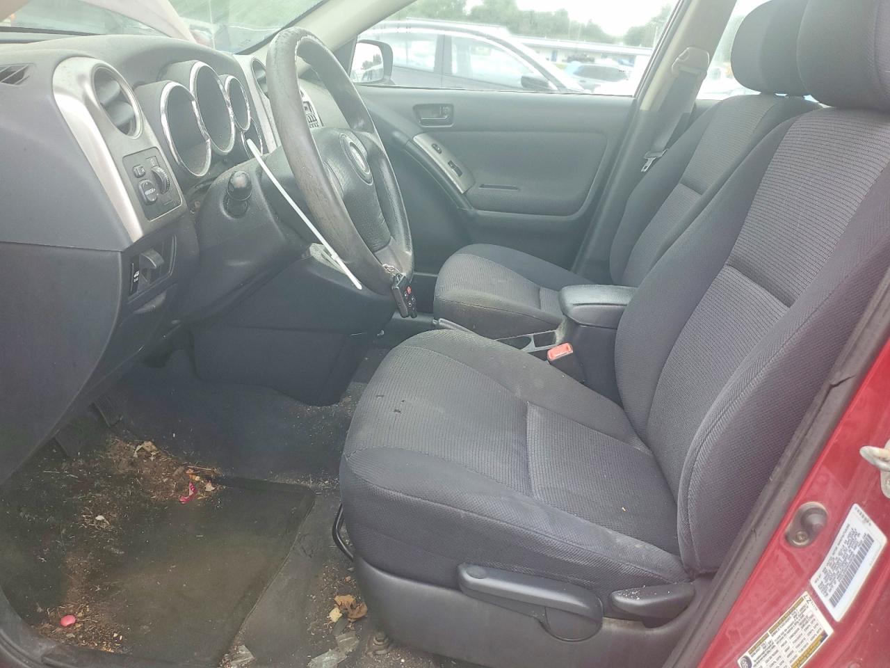 2006 Pontiac Vibe Burgundy vin: 5Y2SL658X6Z408186