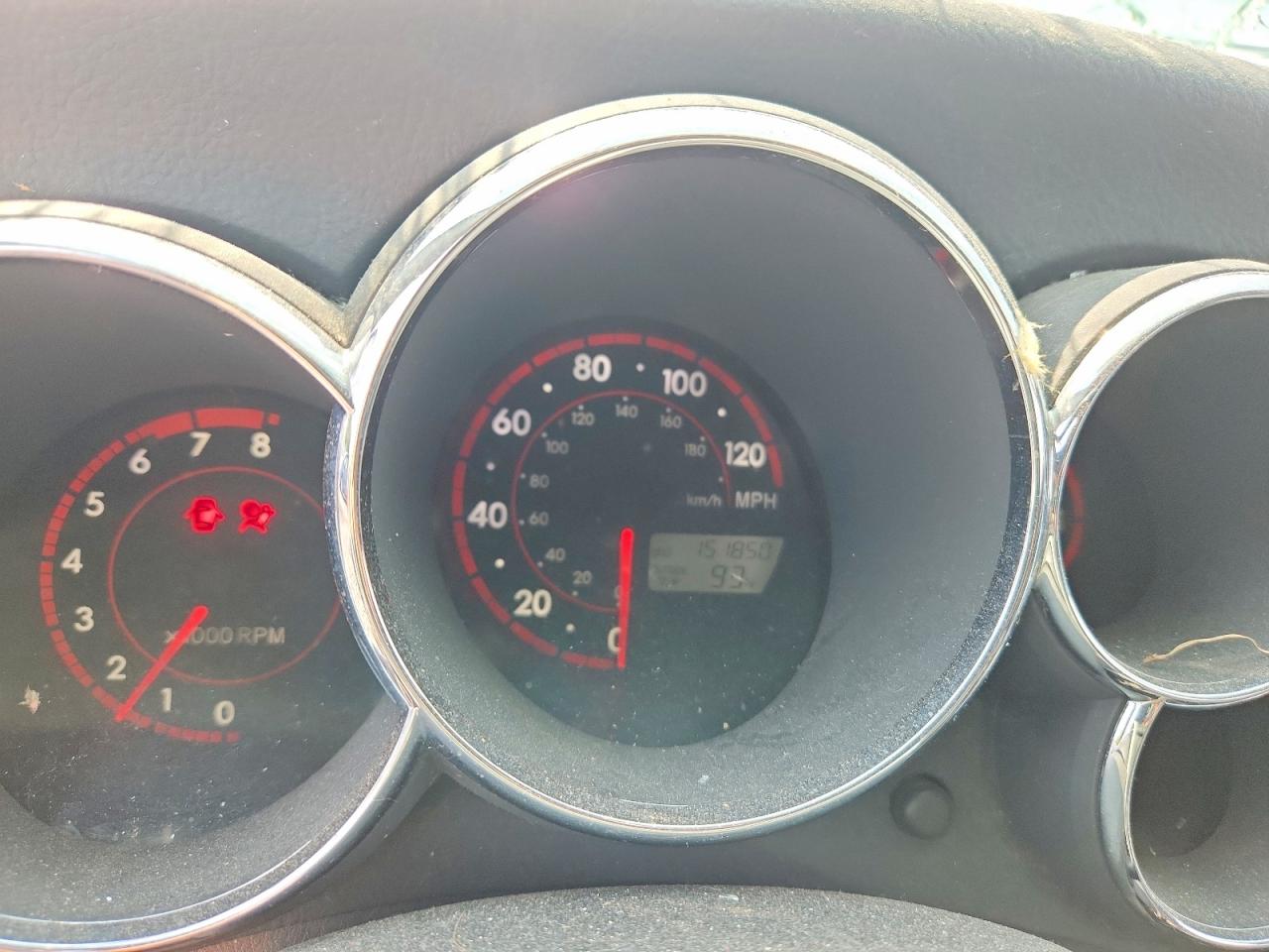 2008 Pontiac Vibe Белый vin: 5Y2SL658X8Z407543