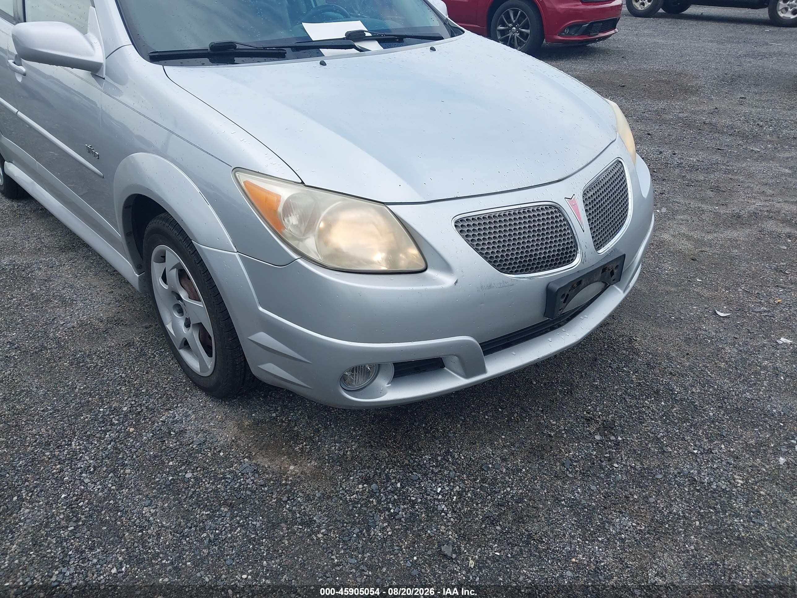 2008 Pontiac Vibe   Серебряный vin: 5Y2SL658X8Z409678