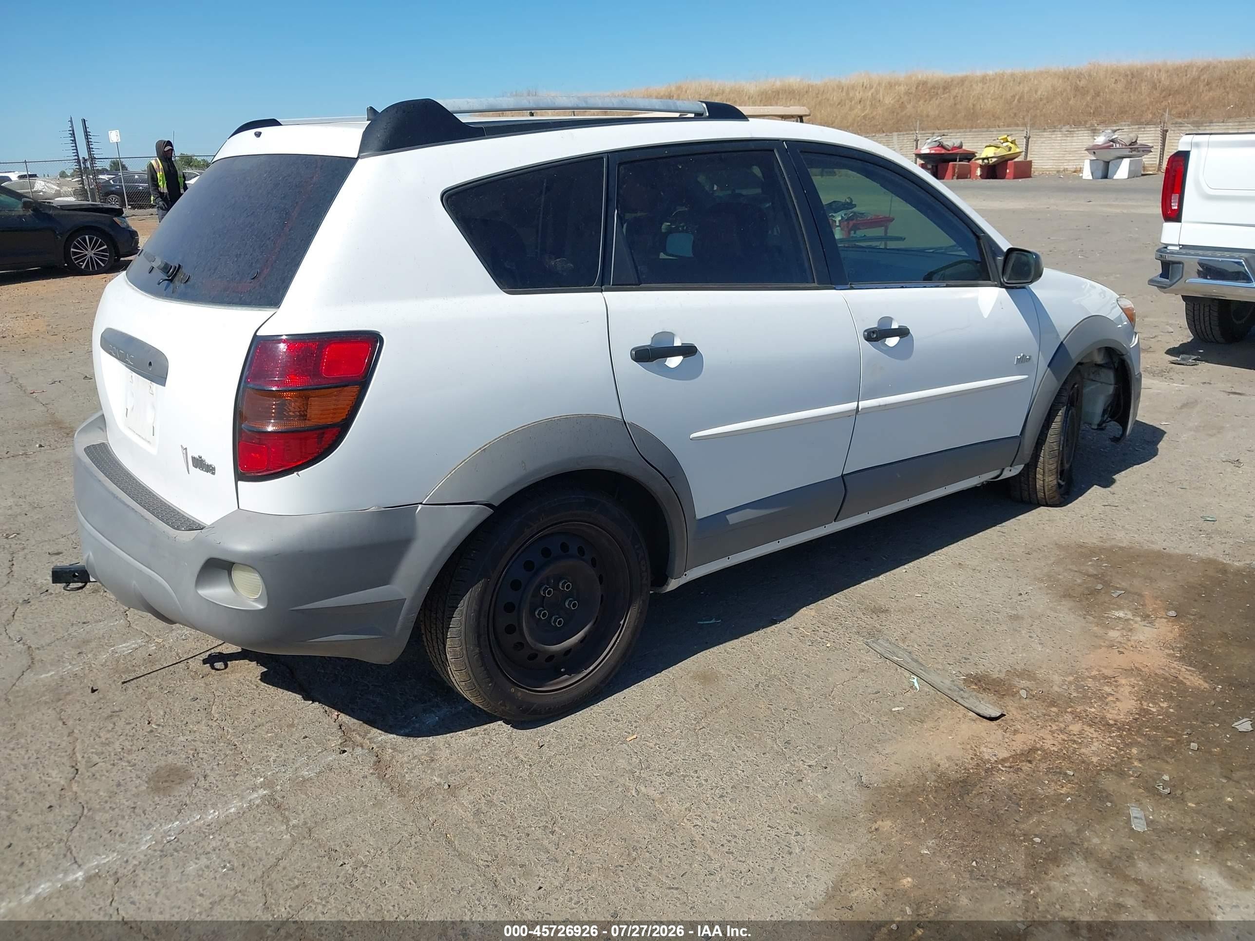 2005 Pontiac Vibe   White vin: 5Y2SL66865Z468740