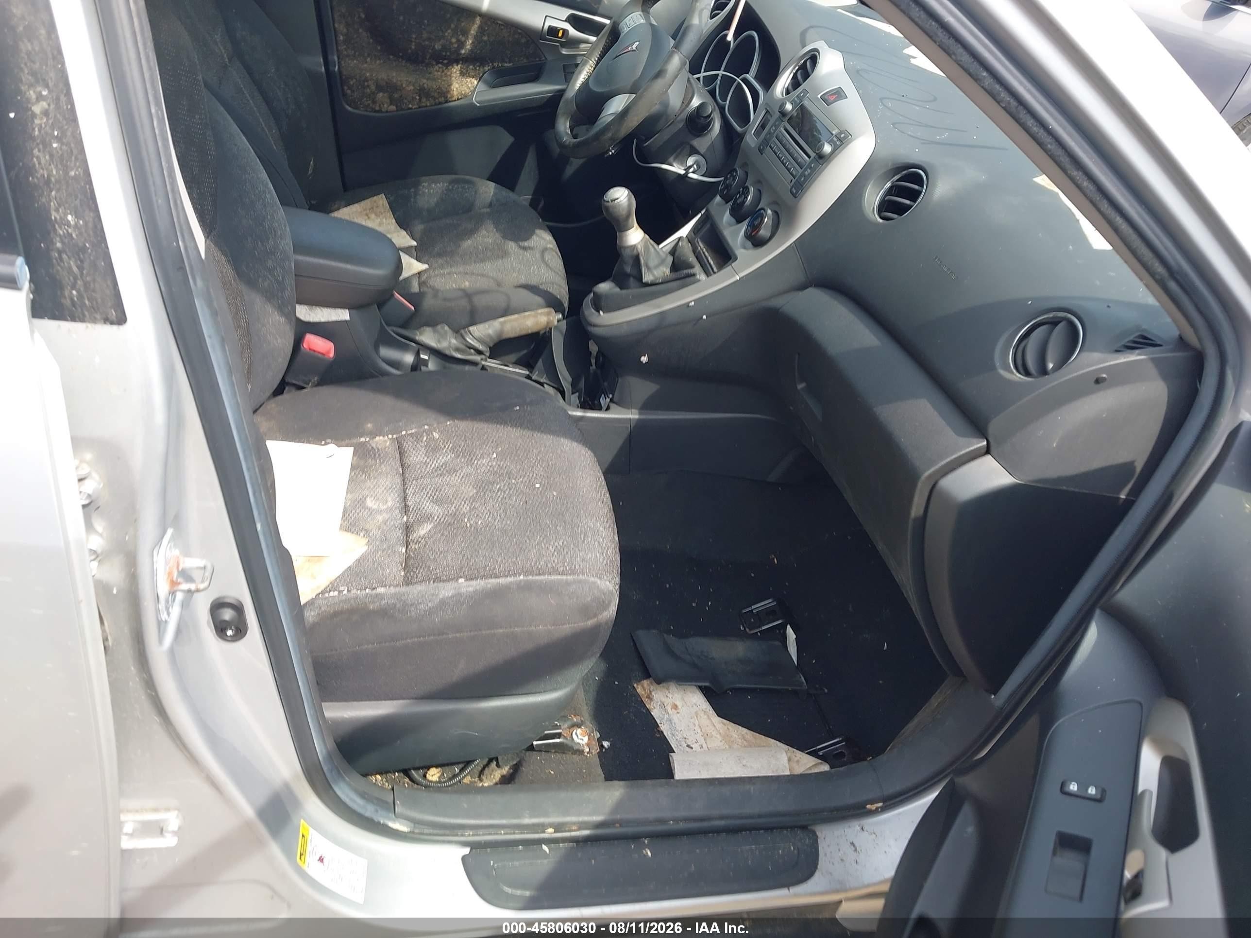 2009 Pontiac Vibe   Silver vin: 5Y2SL67009Z401937
