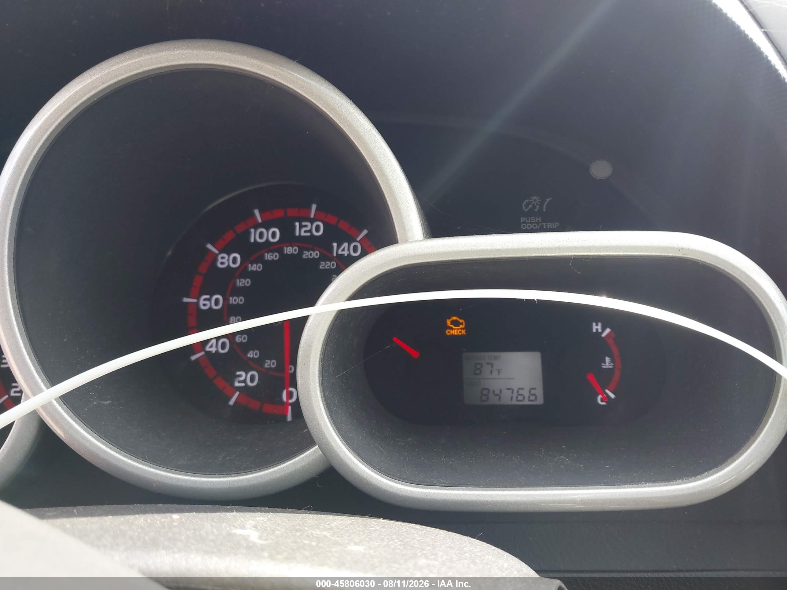 2009 Pontiac Vibe   Silver vin: 5Y2SL67009Z401937
