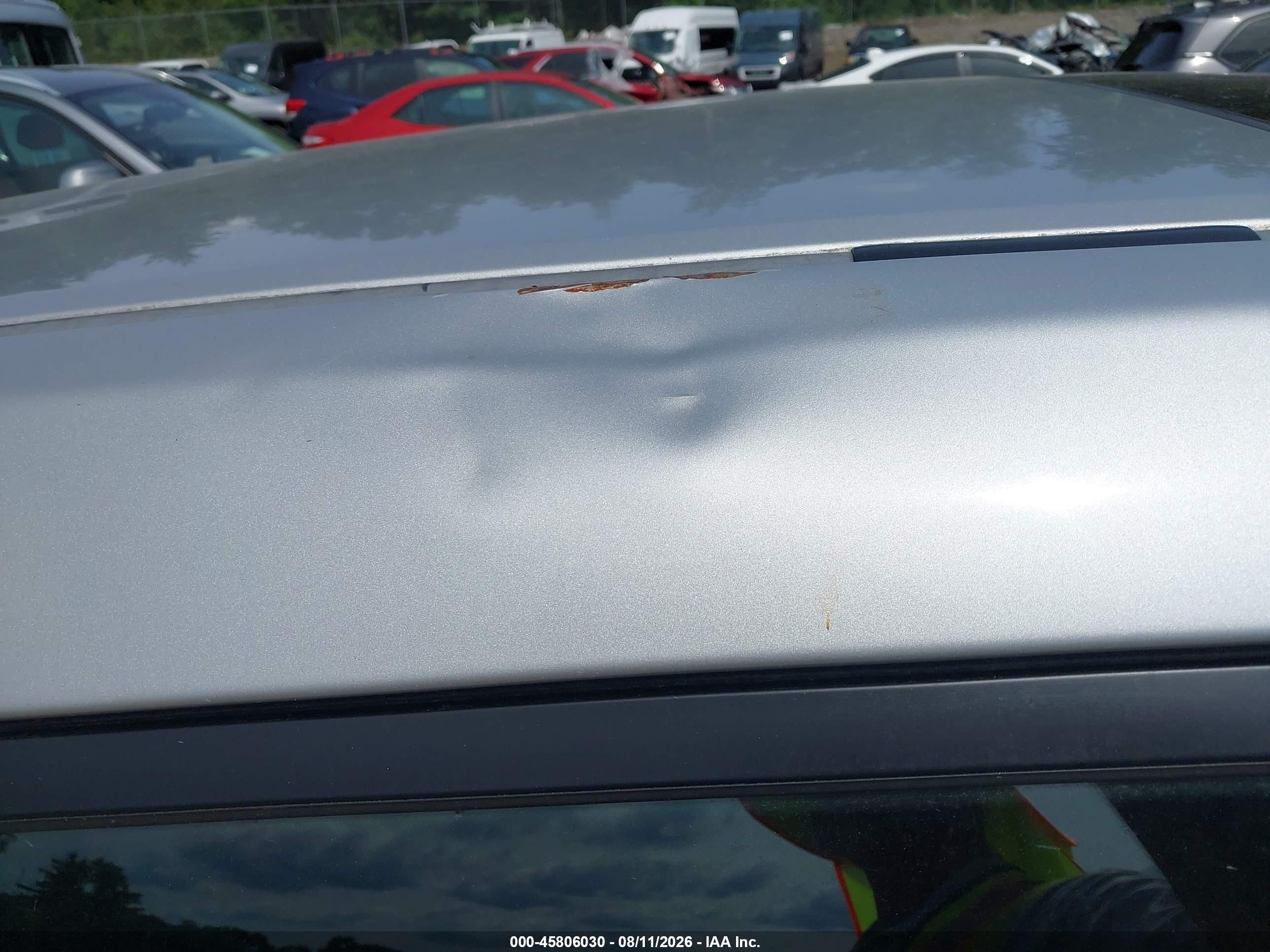 2009 Pontiac Vibe   Silver vin: 5Y2SL67009Z401937