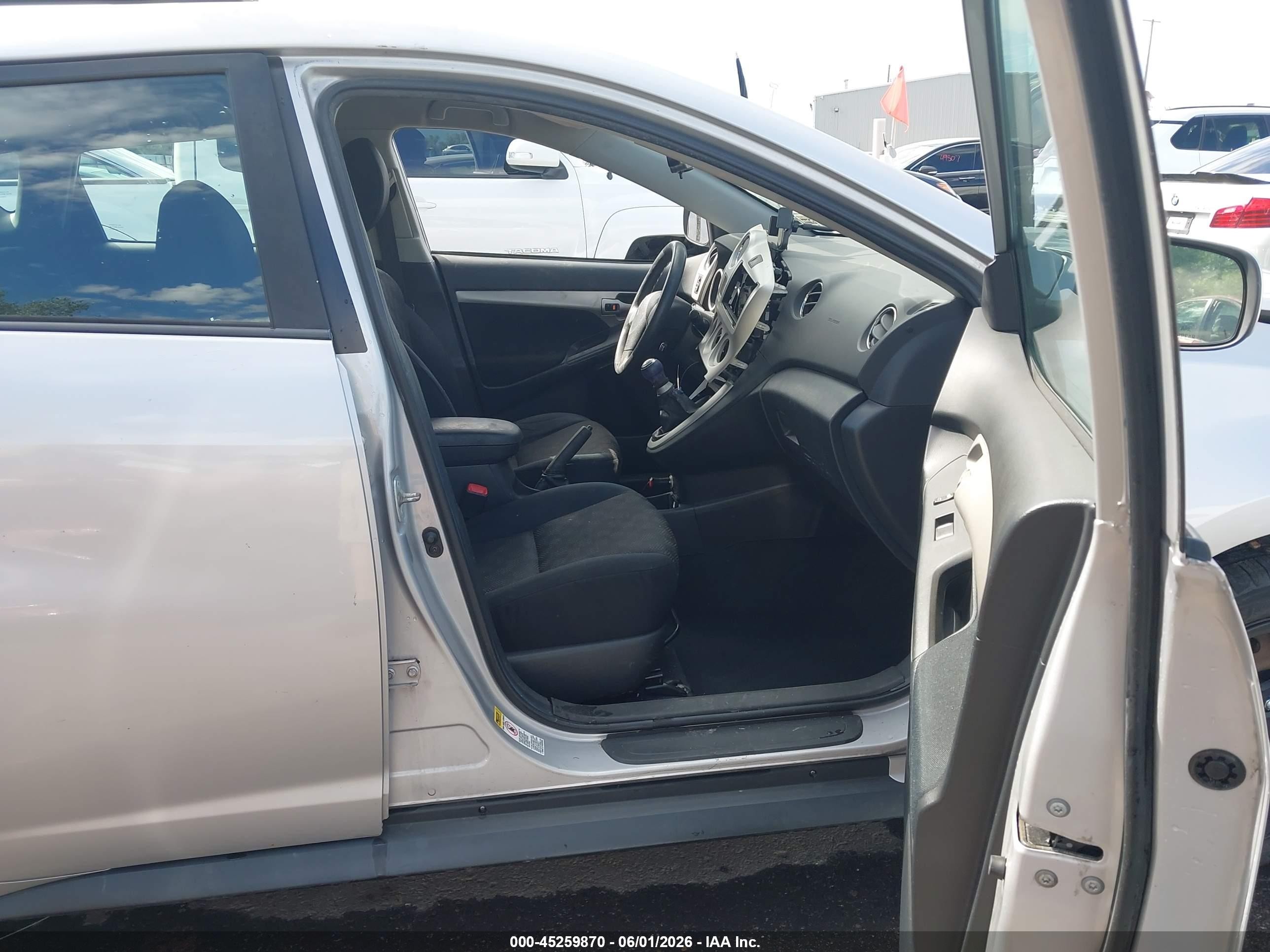 2009 Pontiac Vibe Серебряный vin: 5Y2SL67019Z416494