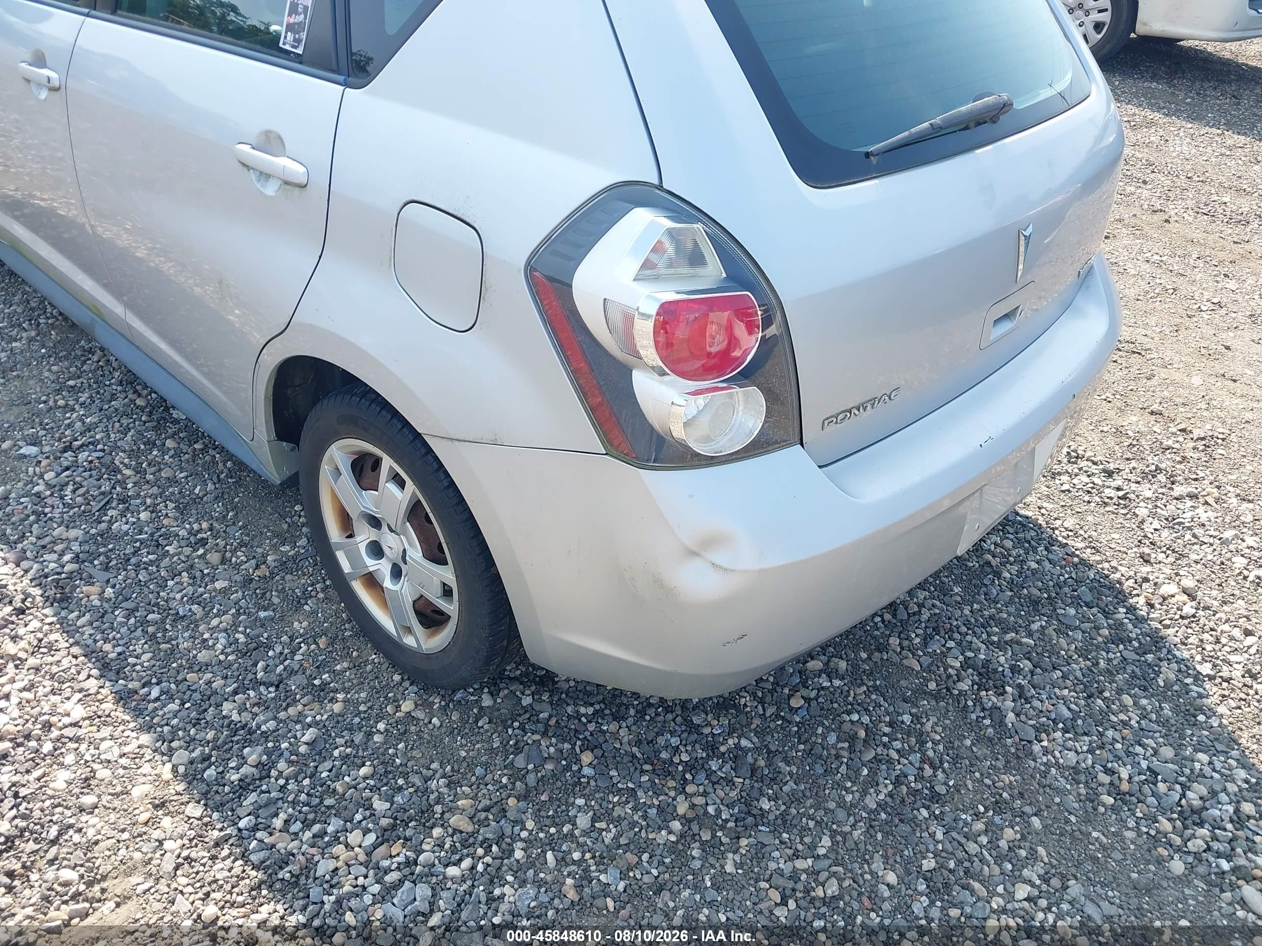 2009 Pontiac Vibe   Серебряный vin: 5Y2SL670X9Z434119