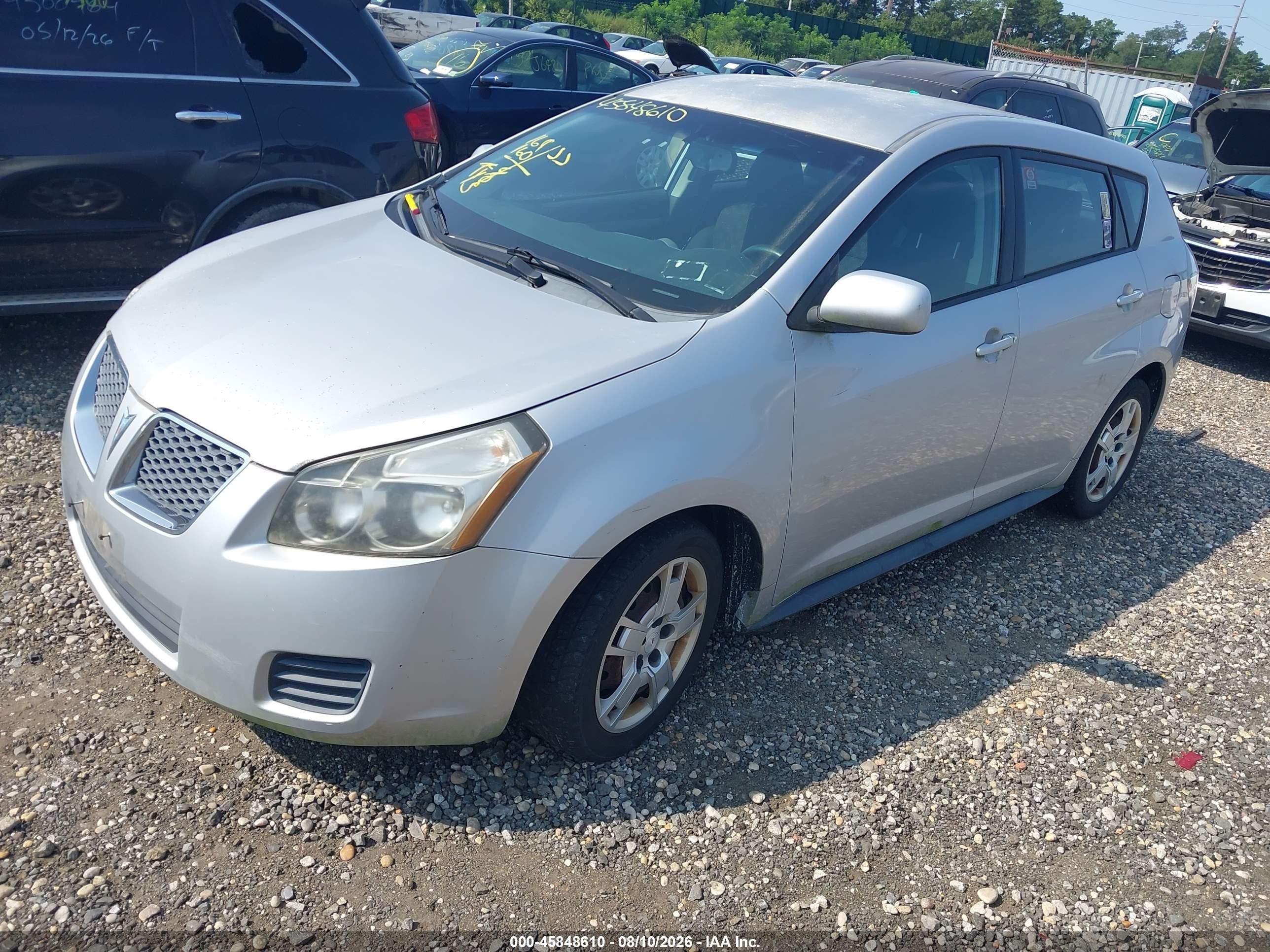 2009 Pontiac Vibe   Серебряный vin: 5Y2SL670X9Z434119