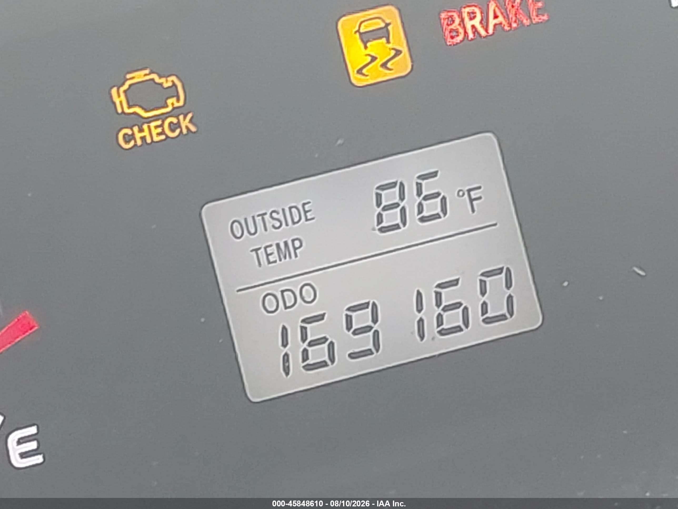 2009 Pontiac Vibe   Серебряный vin: 5Y2SL670X9Z434119