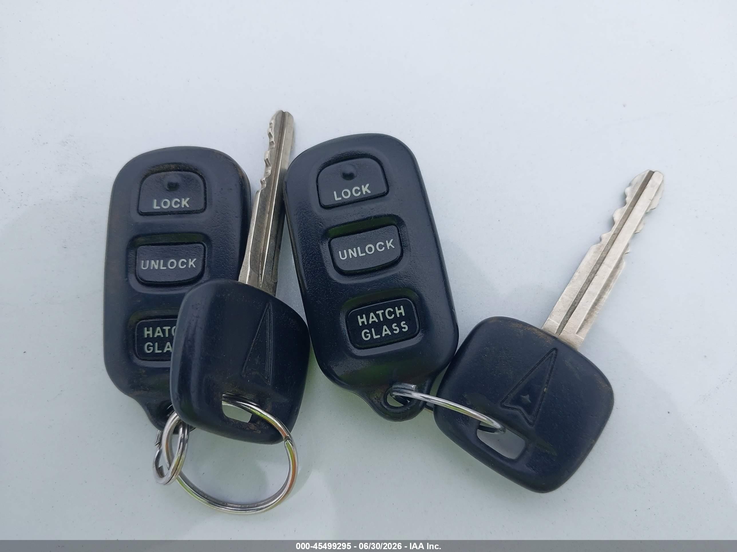 2006 Pontiac Vibe   Белый vin: 5Y2SL67806Z452517
