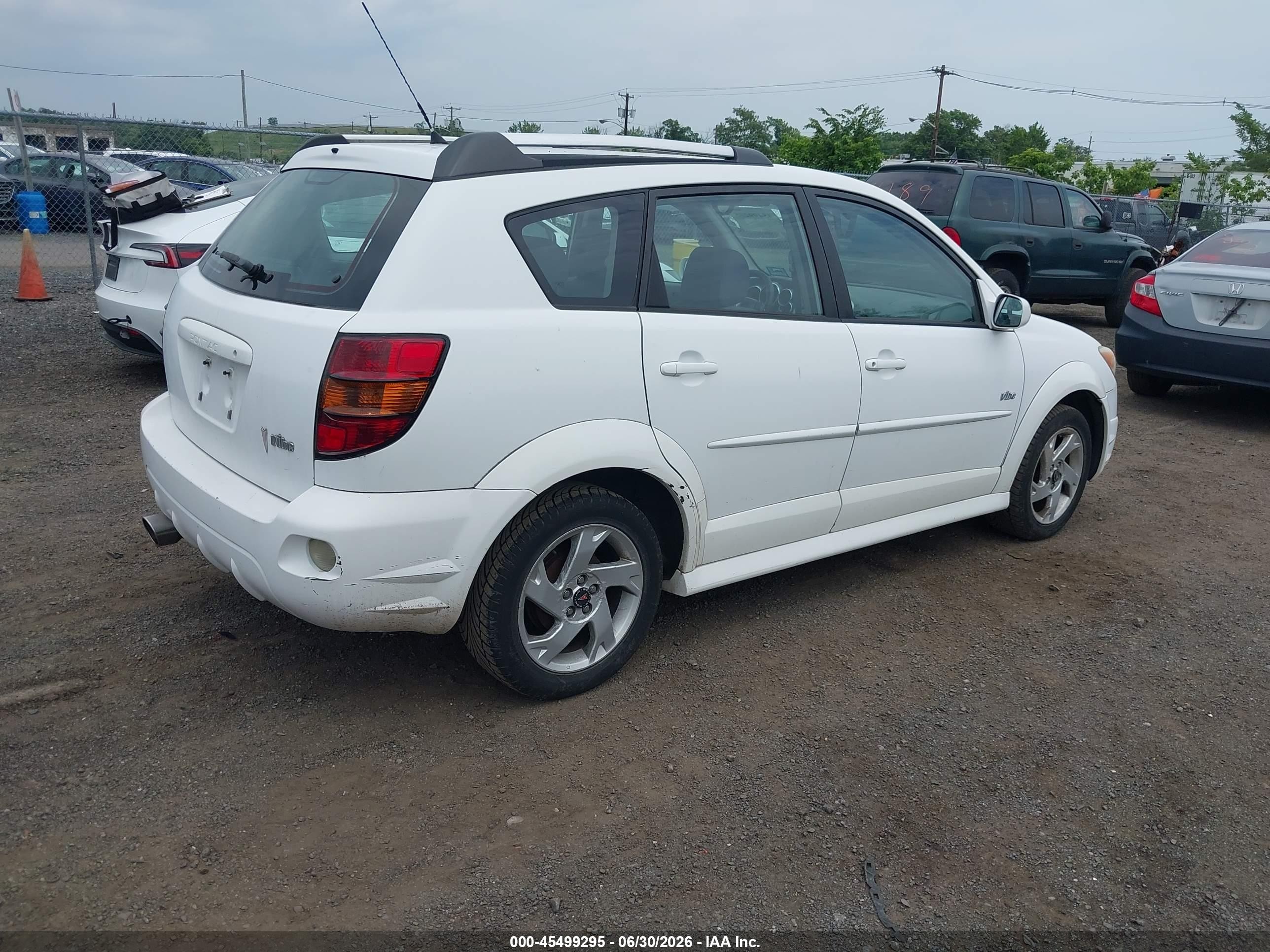 2006 Pontiac Vibe   Белый vin: 5Y2SL67806Z452517