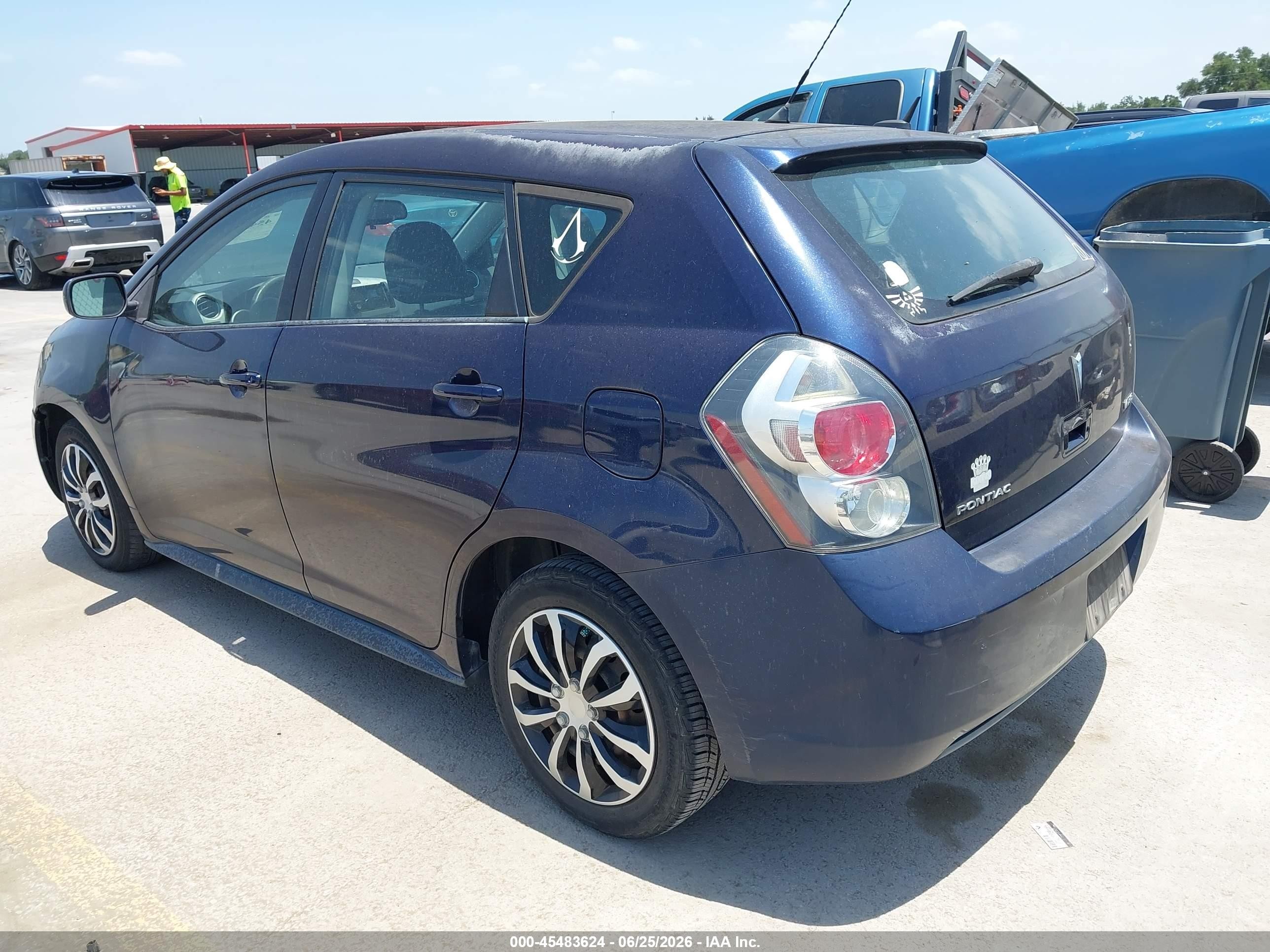 2009 Pontiac Vibe   Blue vin: 5Y2SL67809Z442199