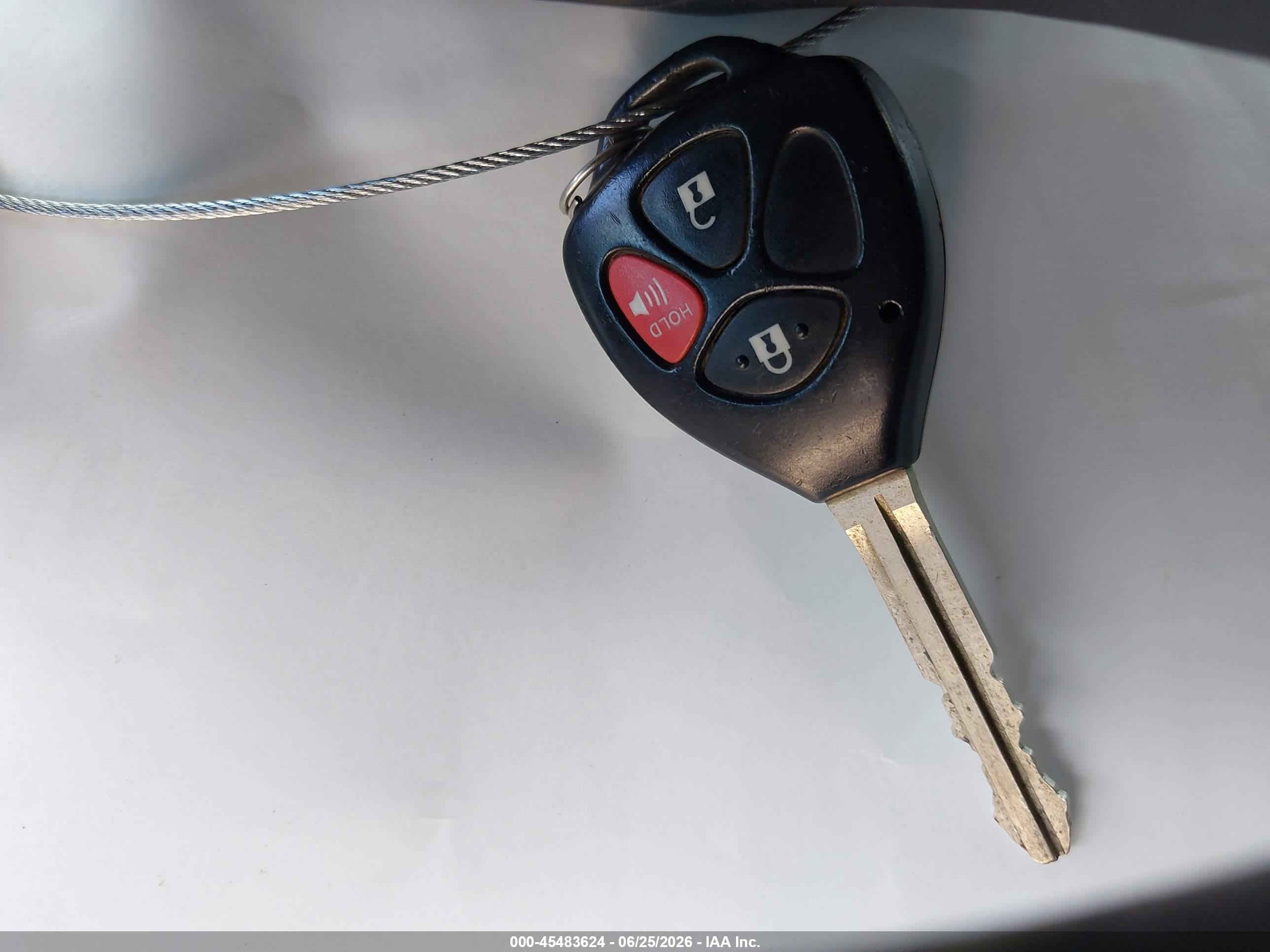 2009 Pontiac Vibe   Blue vin: 5Y2SL67809Z442199