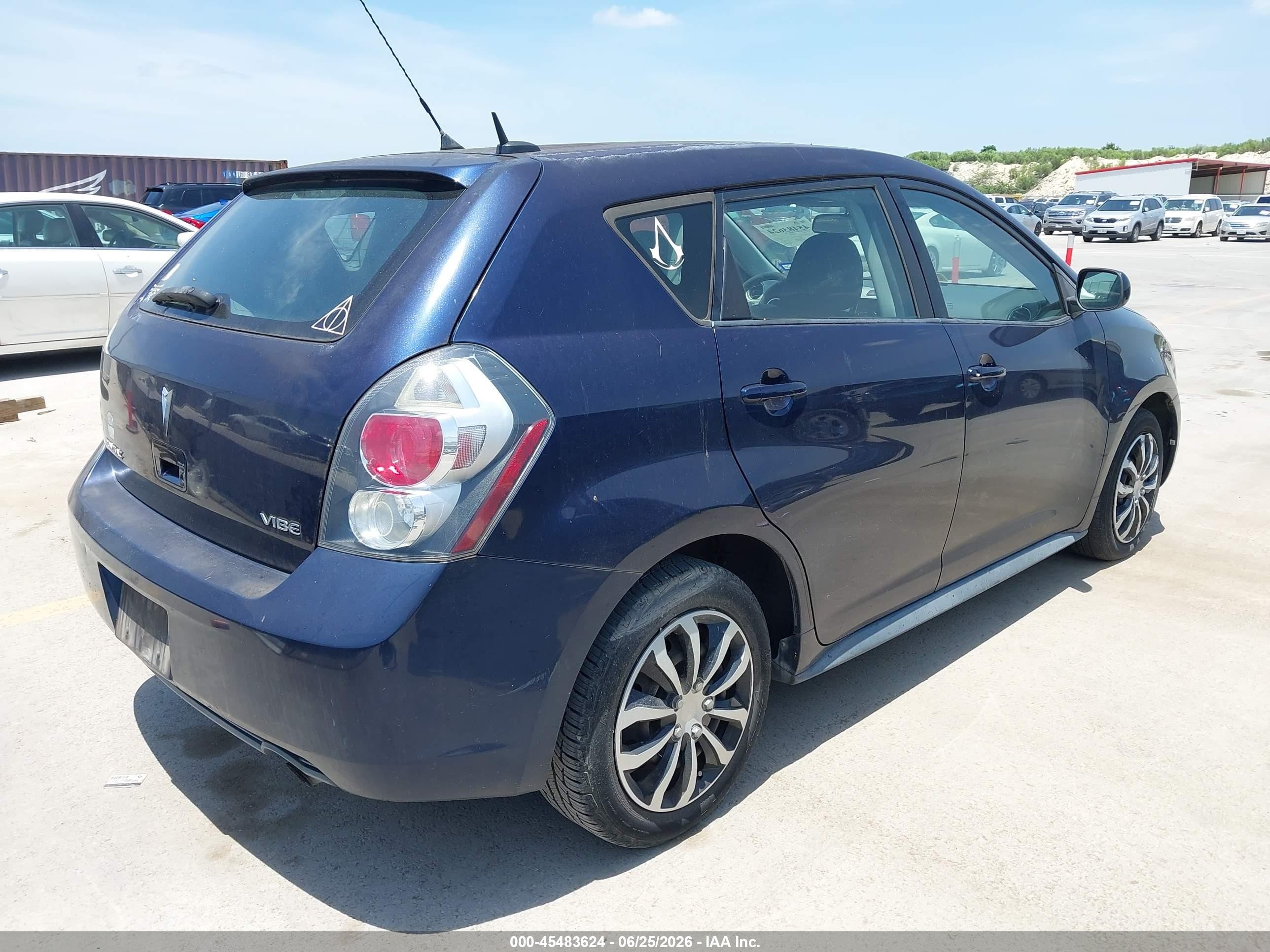 2009 Pontiac Vibe   Blue vin: 5Y2SL67809Z442199