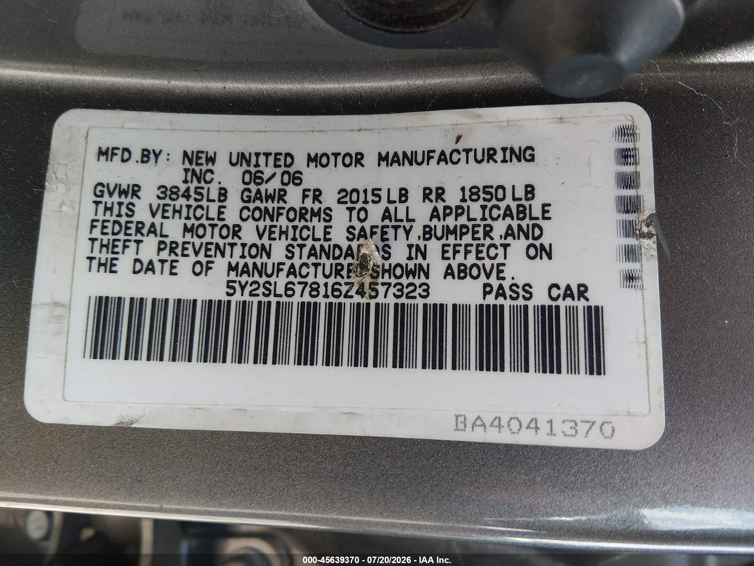 2006 Pontiac Vibe   Gray vin: 5Y2SL67816Z457323