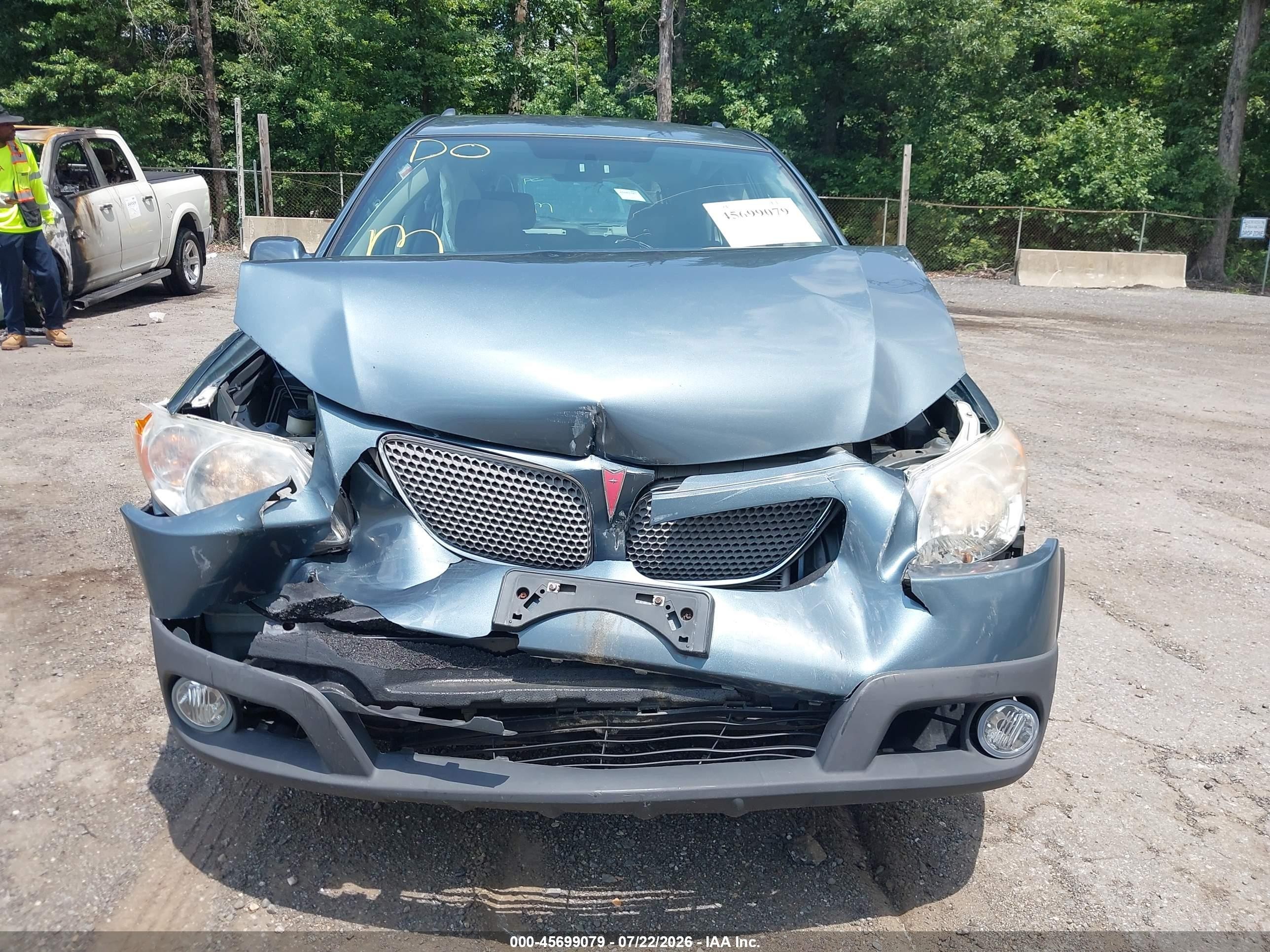2007 Pontiac Vibe   Light Blue vin: 5Y2SL67817Z426140