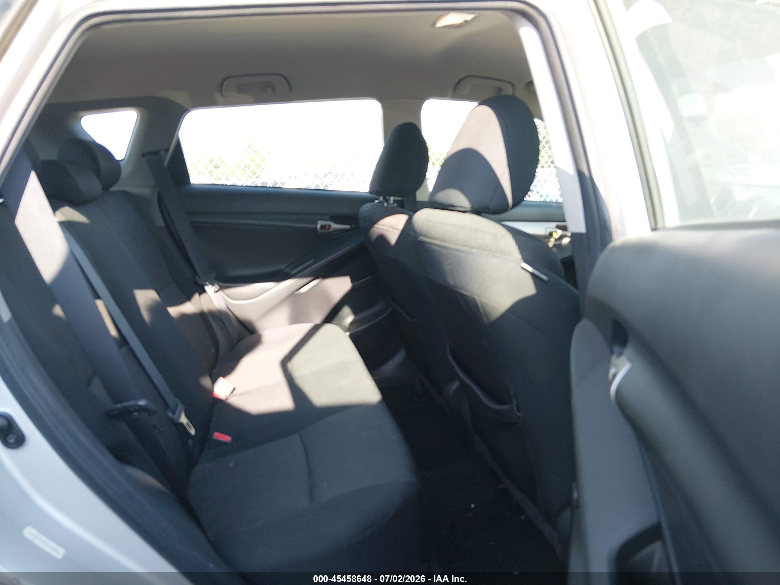 2009 Pontiac Vibe   Silver vin: 5Y2SL67849Z451584