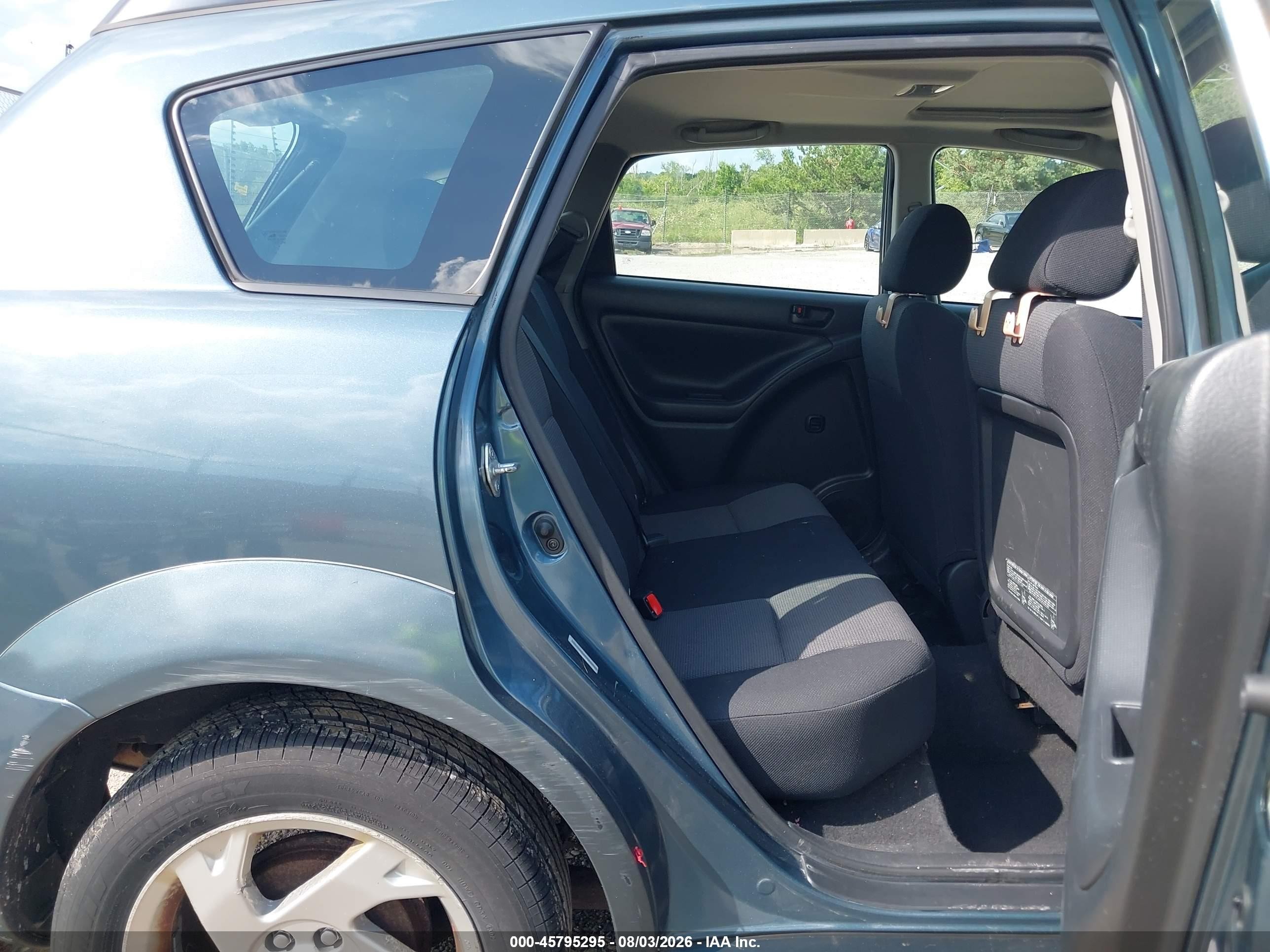2008 Pontiac Vibe   Зеленый vin: 5Y2SL67858Z411691