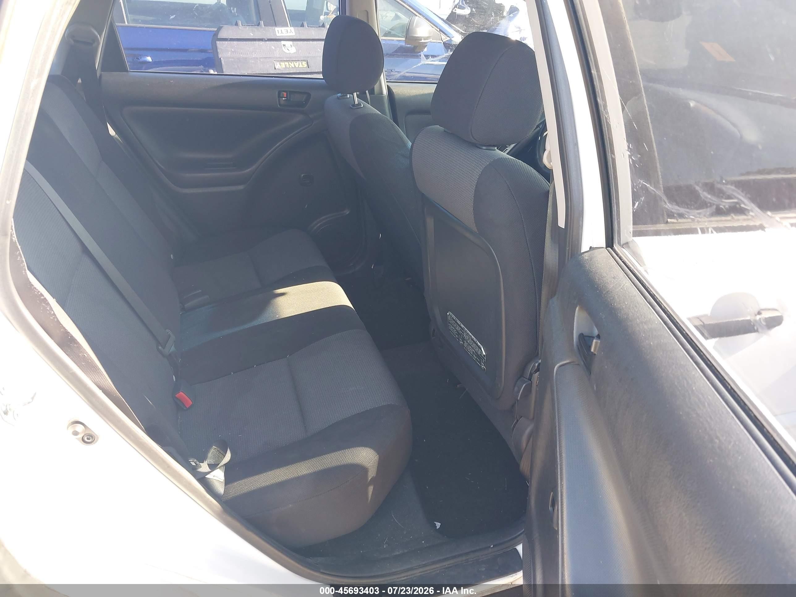 2007 Pontiac Vibe White vin: 5Y2SL67867Z429616