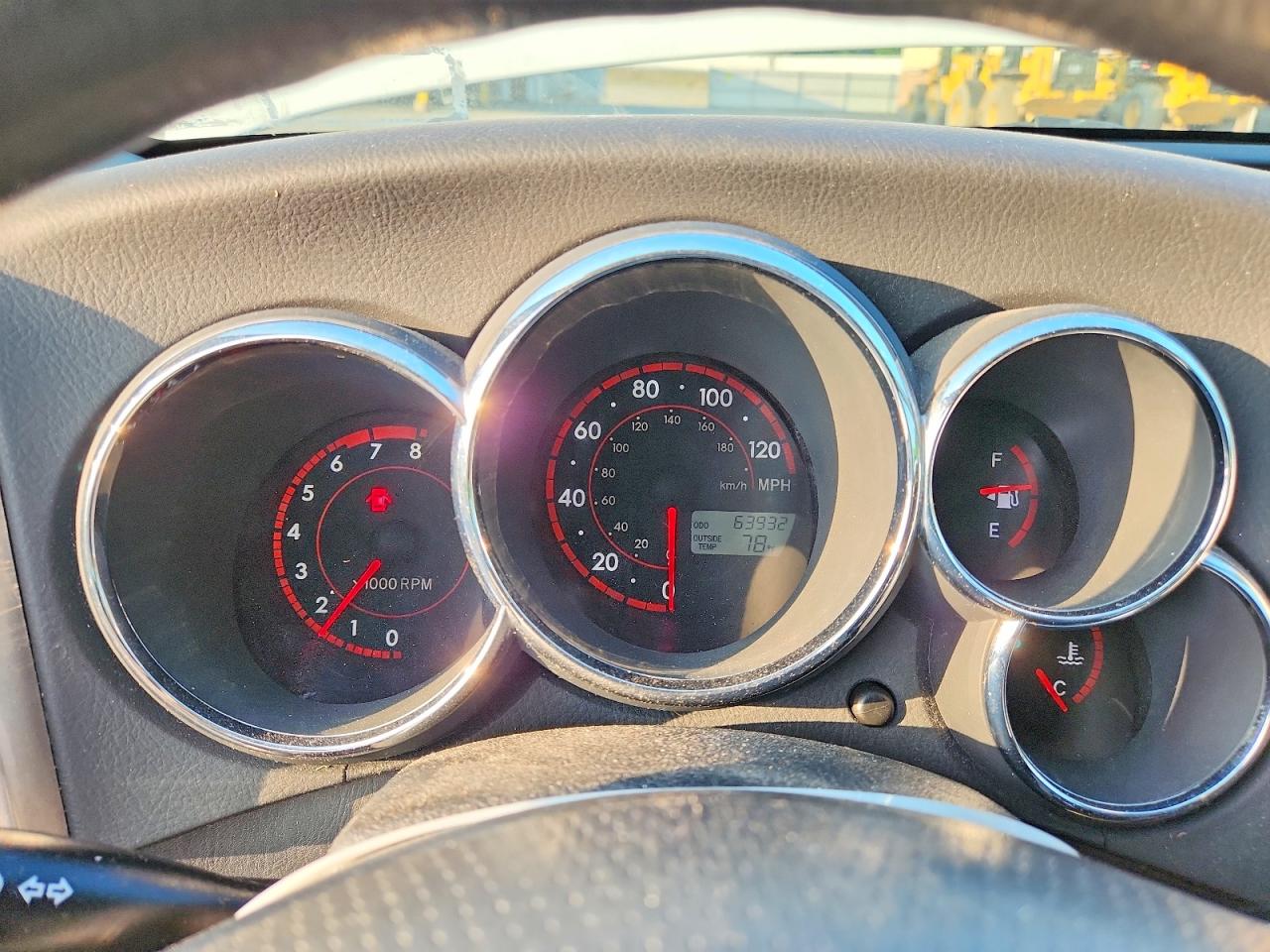 2007 Pontiac Vibe White vin: 5Y2SL67887Z422635