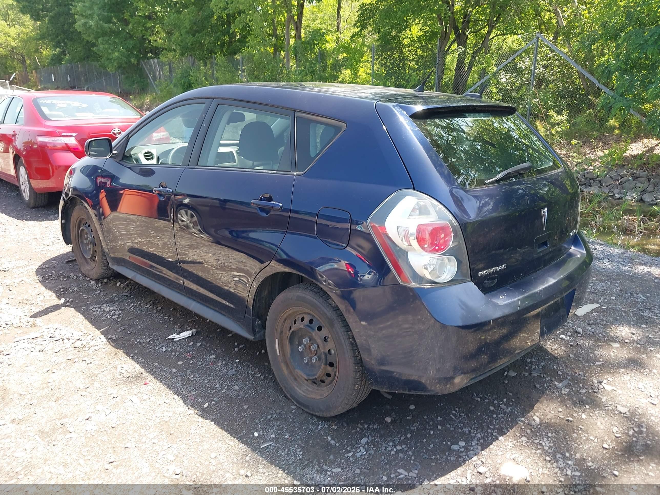 2010 Pontiac Vibe   Blue vin: 5Y2SL6E84AZ401792