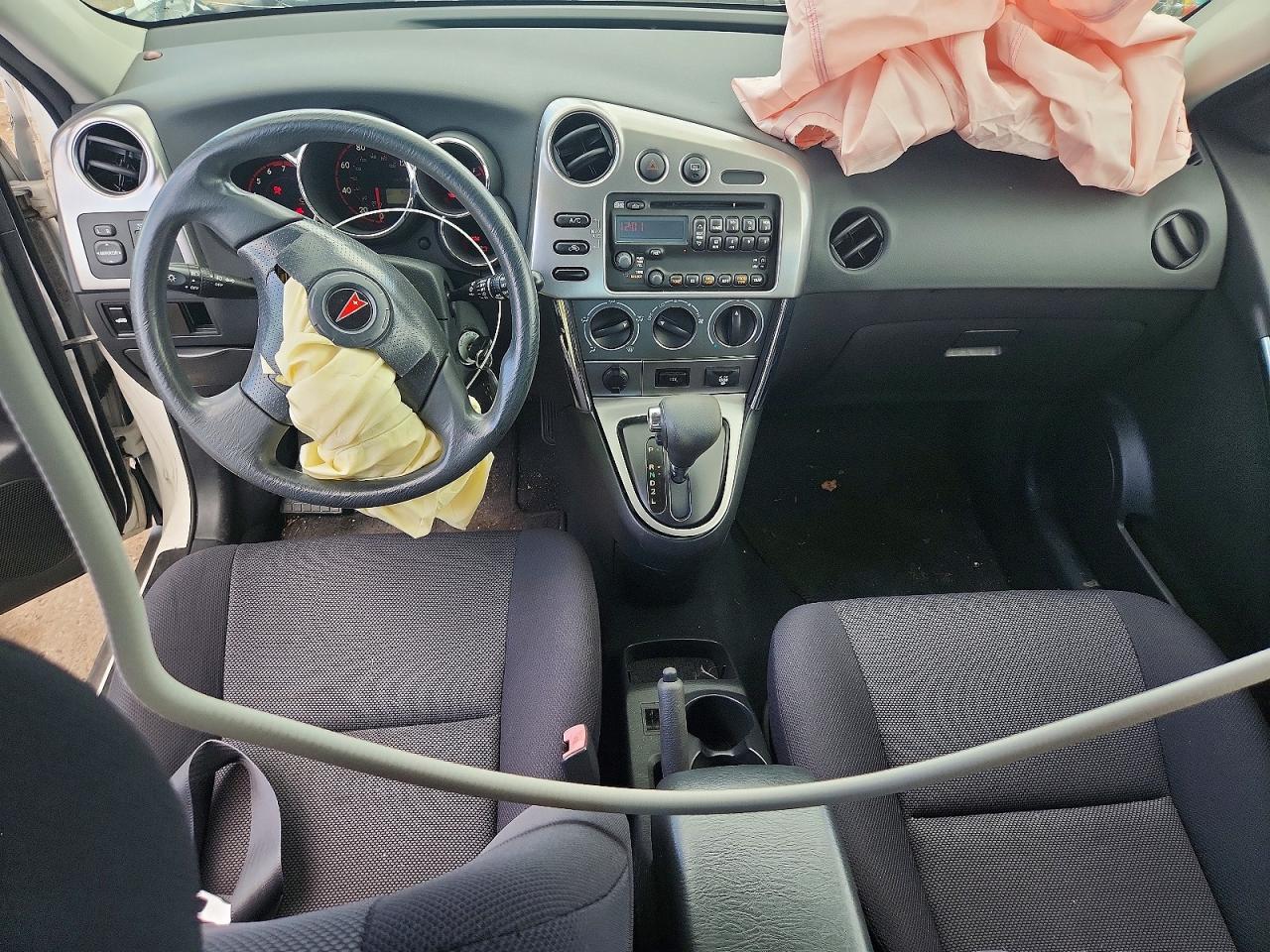 2004 Pontiac Vibe White vin: 5Y2SM62844Z433373
