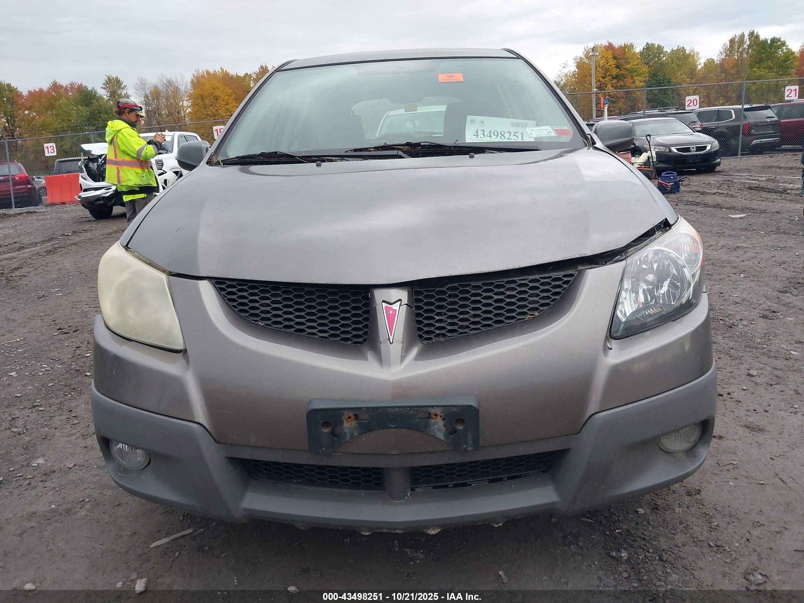 2004 Pontiac Vibe   Серый vin: 5Y2SM62844Z458886