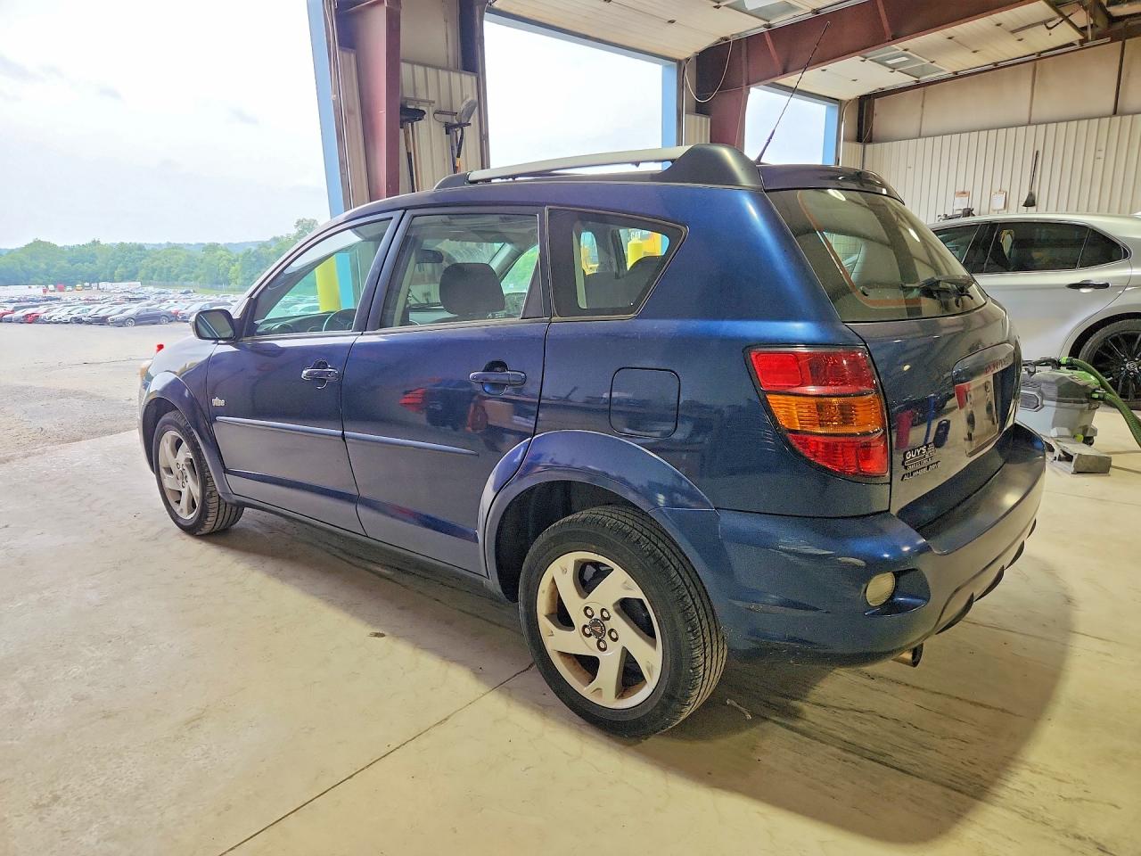 2003 Pontiac Vibe Blue vin: 5Y2SM62883Z469971
