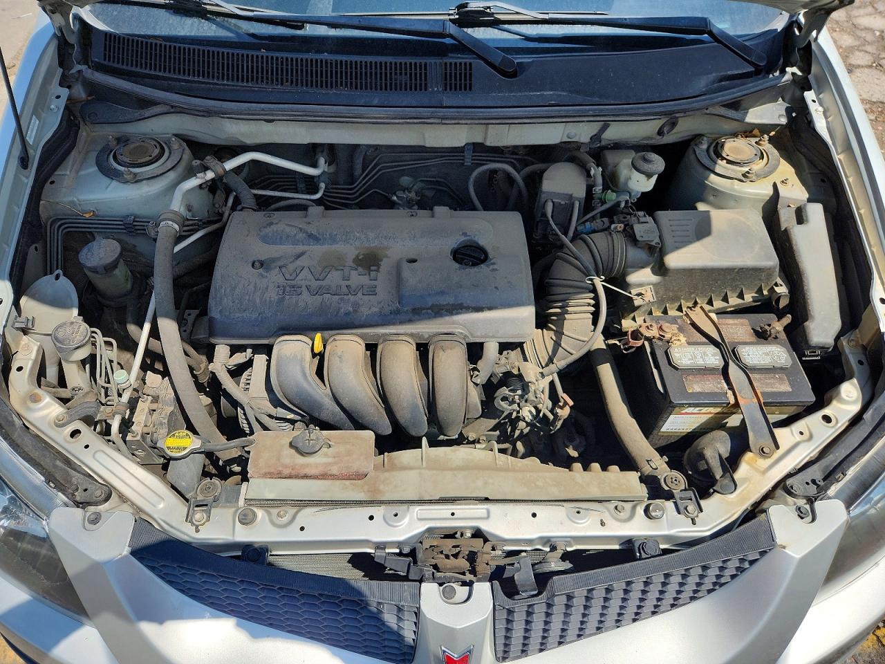 2004 Pontiac Vibe Серебряный vin: 5Y2SM648X4Z433178