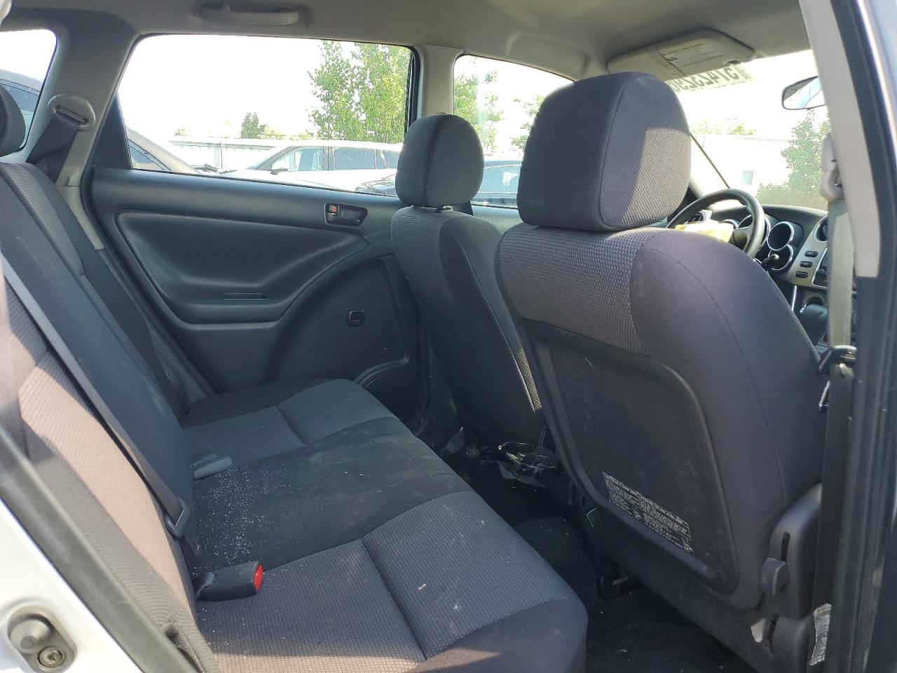 2006 Pontiac Vibe Silver vin: 5Y2SM65826Z425643