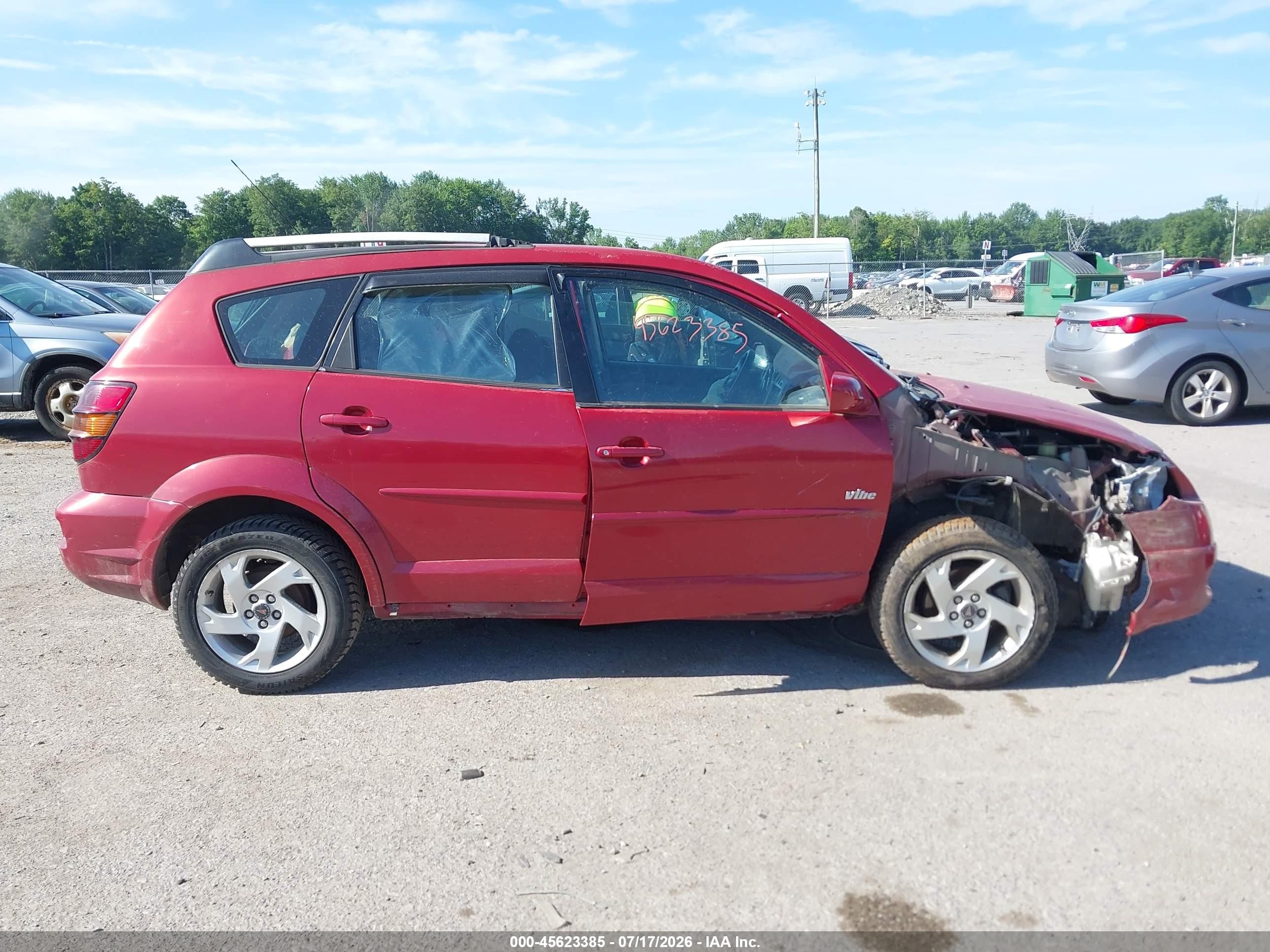 2006 Pontiac Vibe   Red vin: 5Y2SM65856Z411316