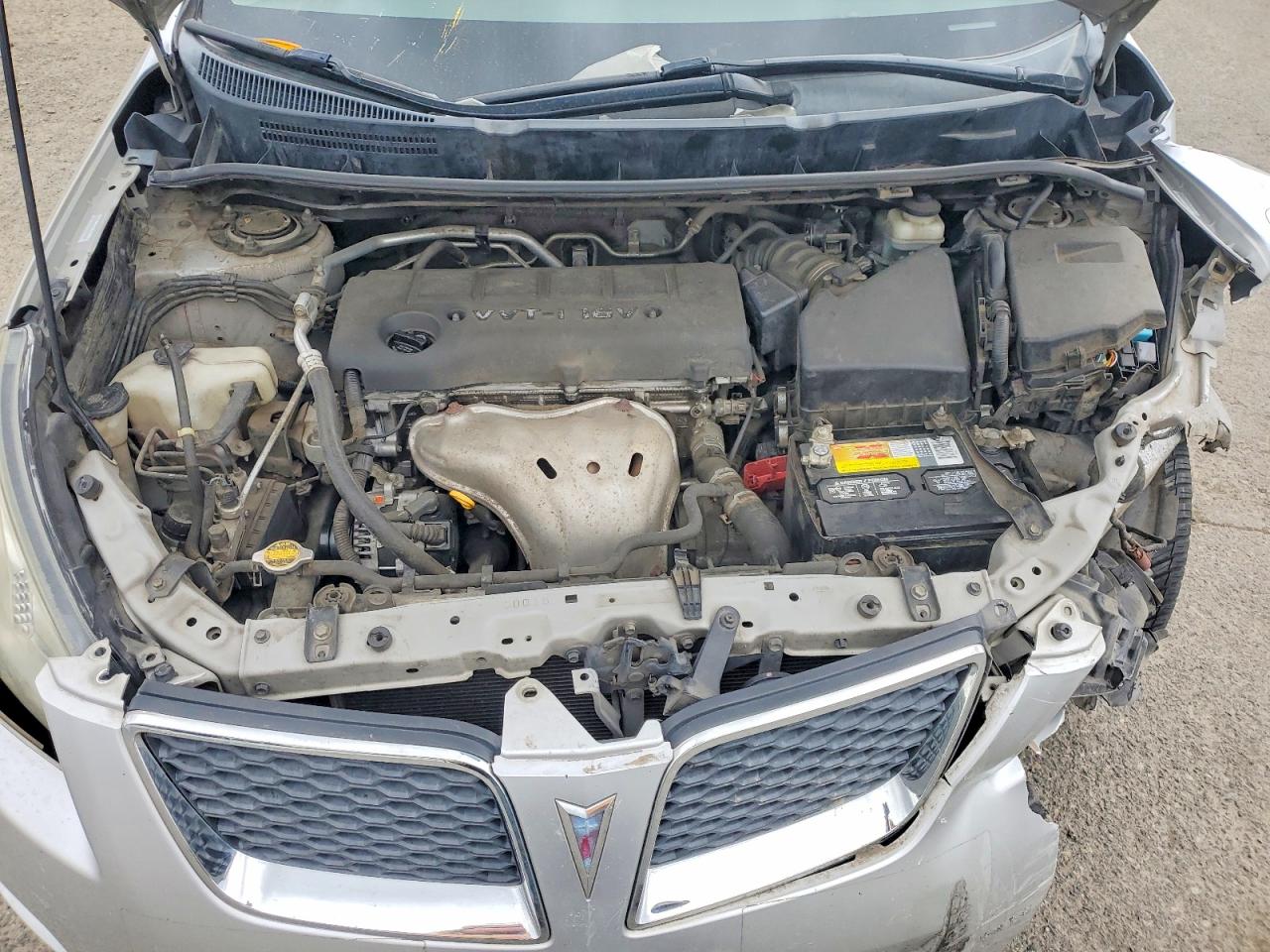 2009 Pontiac Vibe Silver vin: 5Y2SM67009Z403264