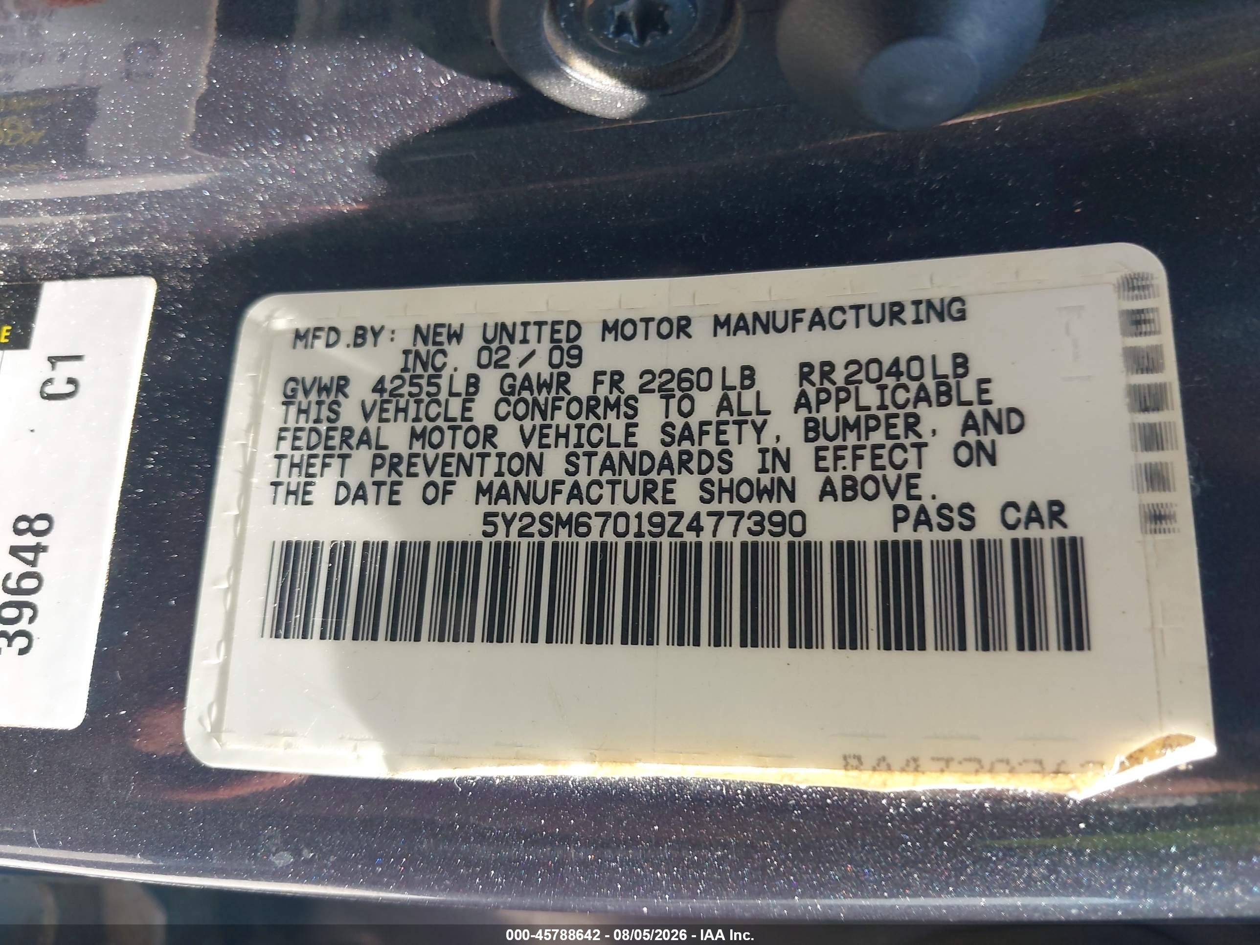 2009 Pontiac Vibe   Gray vin: 5Y2SM67019Z477390