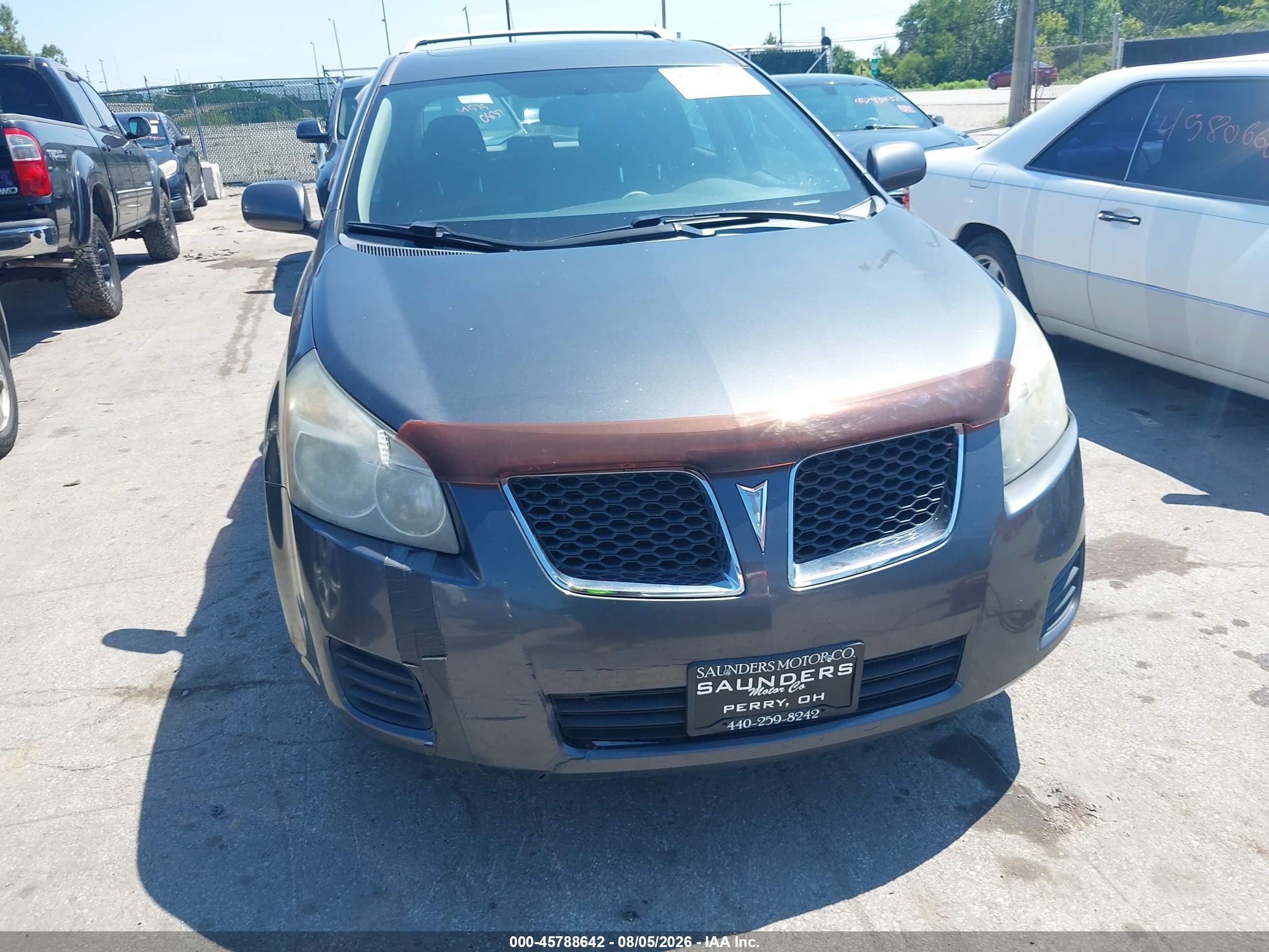 2009 Pontiac Vibe   Gray vin: 5Y2SM67019Z477390